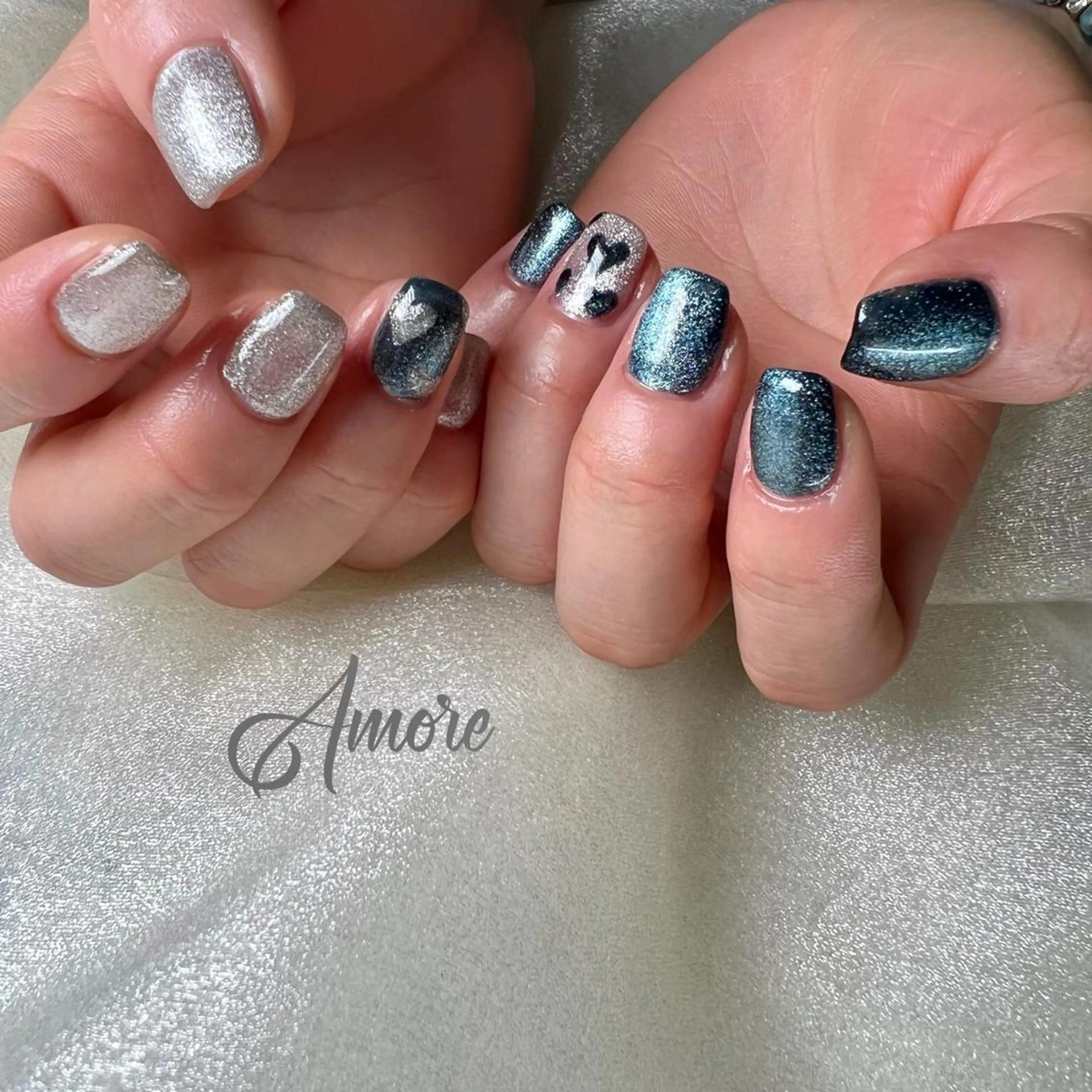 ネイル ジェルネイル 氷ネイル・うるうるネイル マグネットネイル ミラーネイル ニュアンスネイル You kyehwaのネイルデザイン