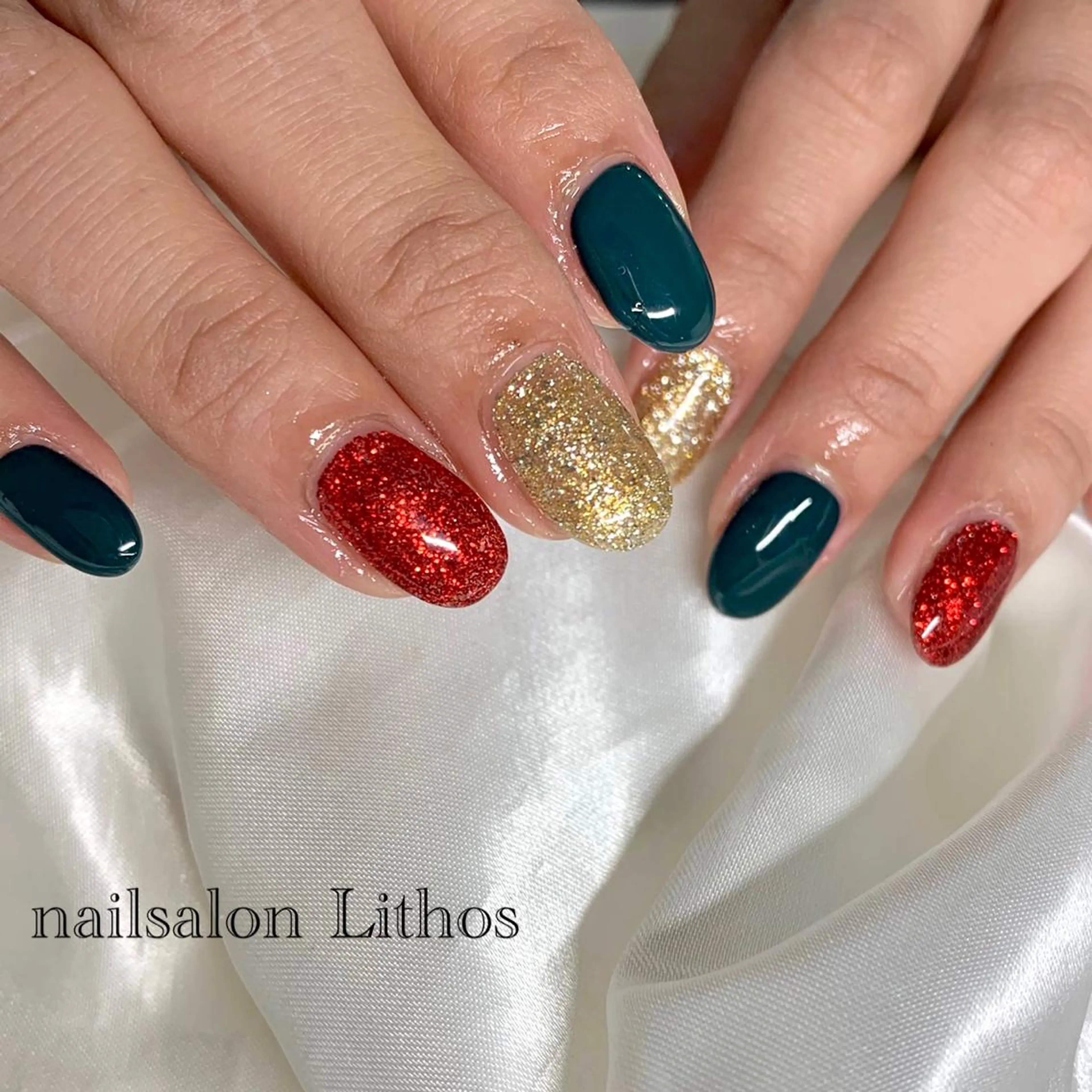 ネイル 冬ネイル クリスマス ハンドネイル nailsalon Lithos所属・nailsalon Recontreのネイルデザイン