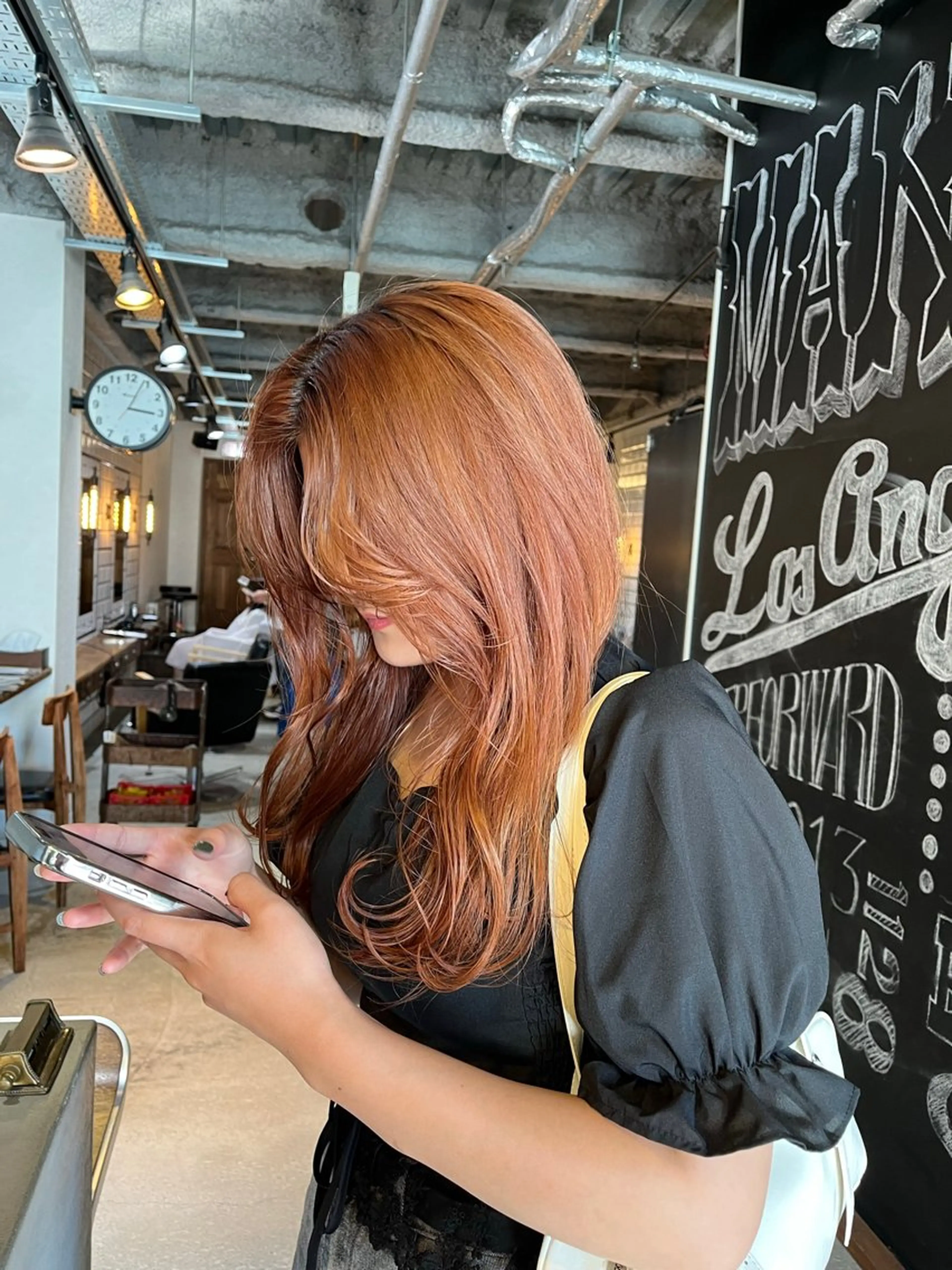 ロング カラー オレンジ ヨシンモリ 韓国風ヘア the OSCAR所属・韓国ヘアスタイリスト Harukaのヘアスタイル