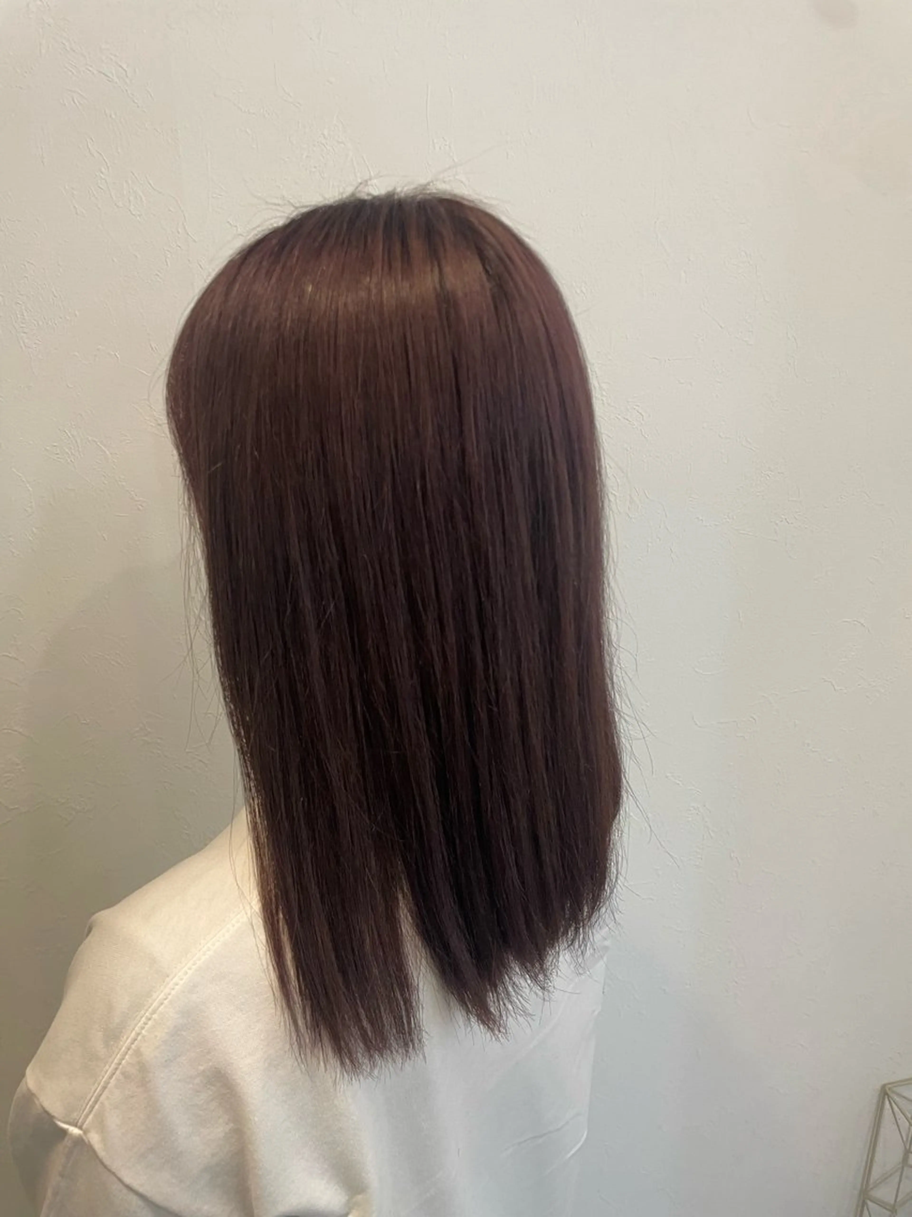 セミロング カラー ヘアカラー Oasis 葛西店所属・成枝 天花のヘアスタイル