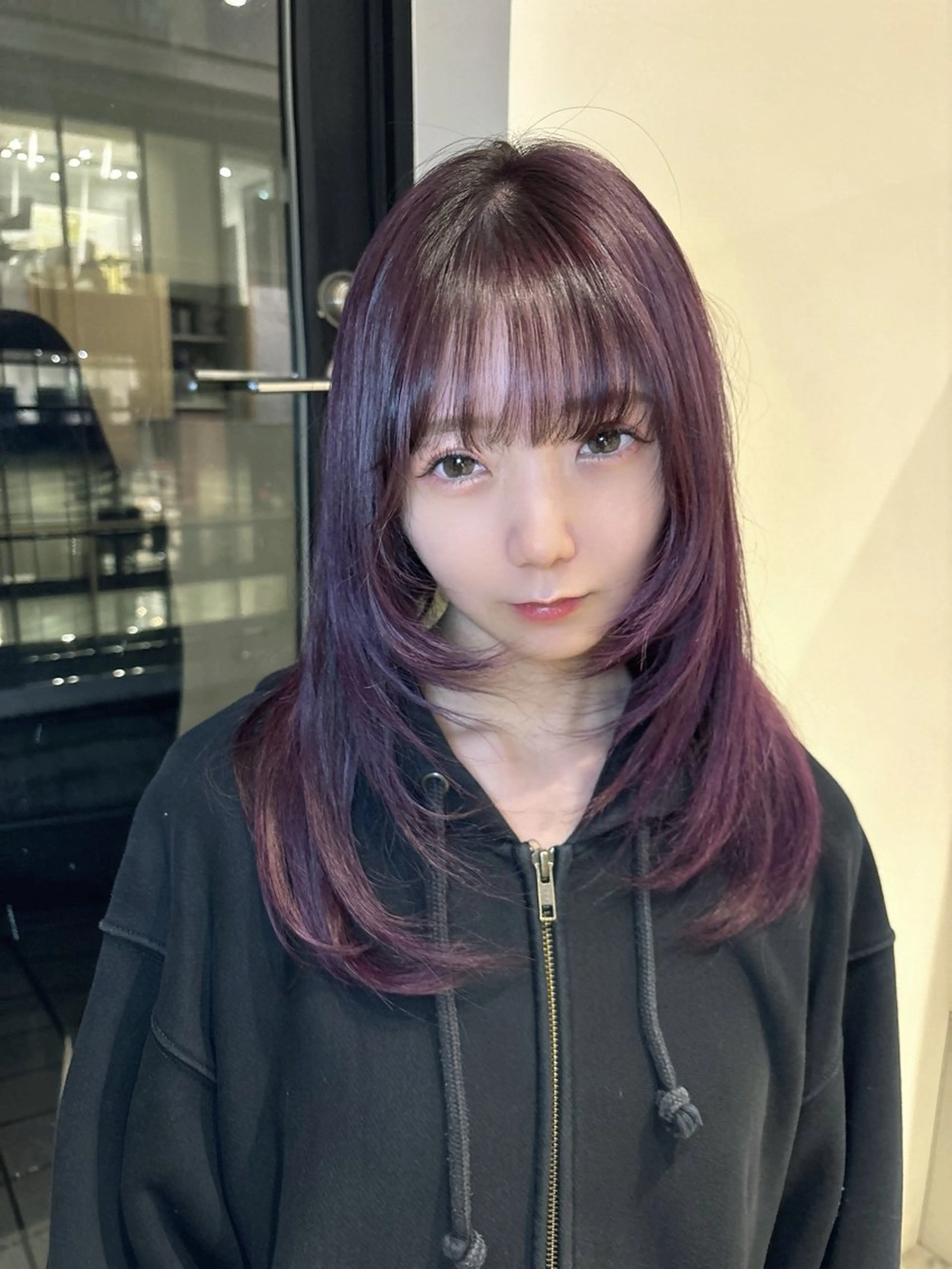 ミディアム カラー ヘアアレンジ 耳つぼ屋さん ‎🤍りりのヘアスタイル