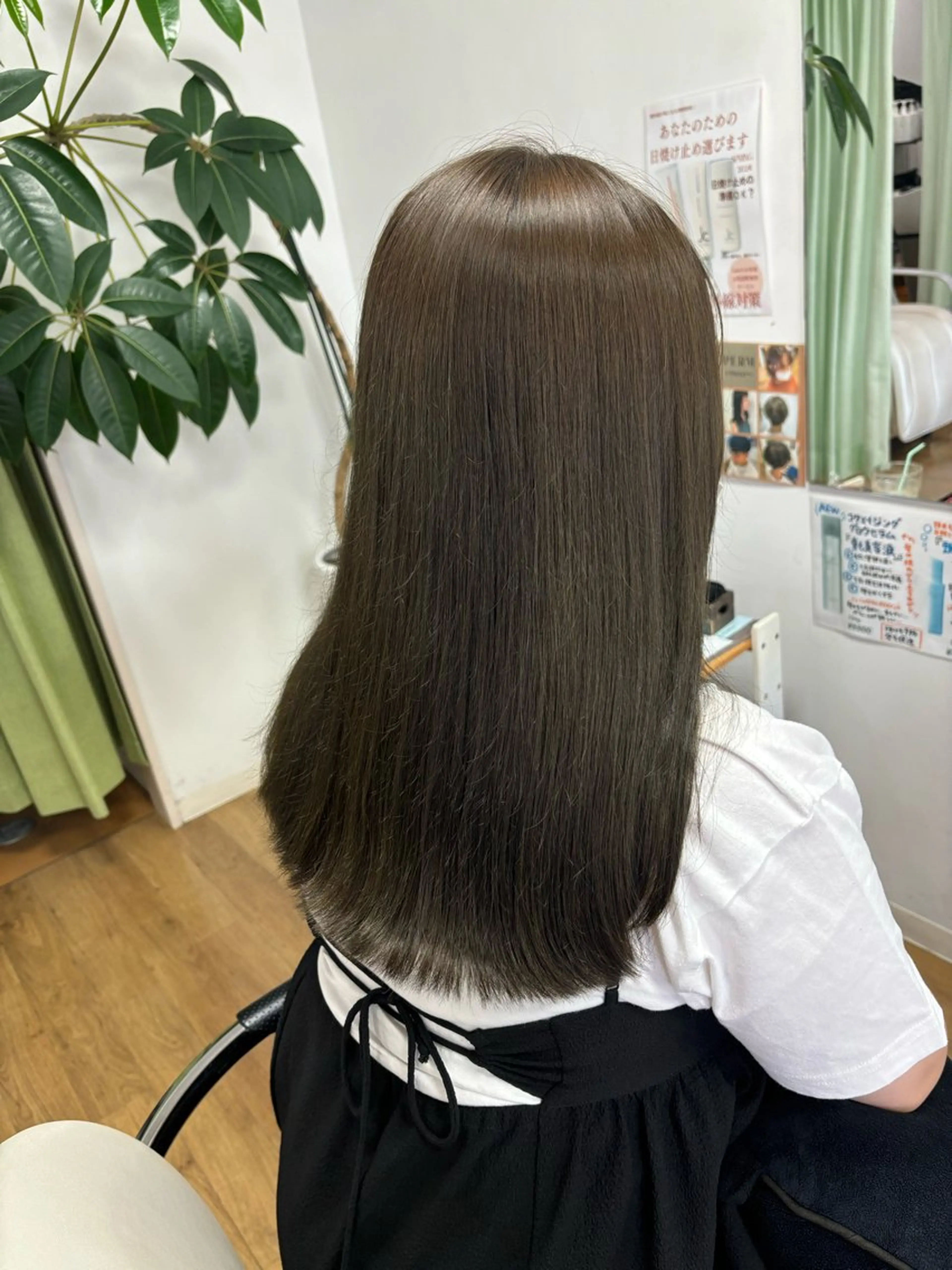 ロング カラー 透明感カラー オリーブカラー ヘアカラー SALOWIN 岡山店所属・ボブ/艶カラー/ manaka 🥣のヘアスタイル