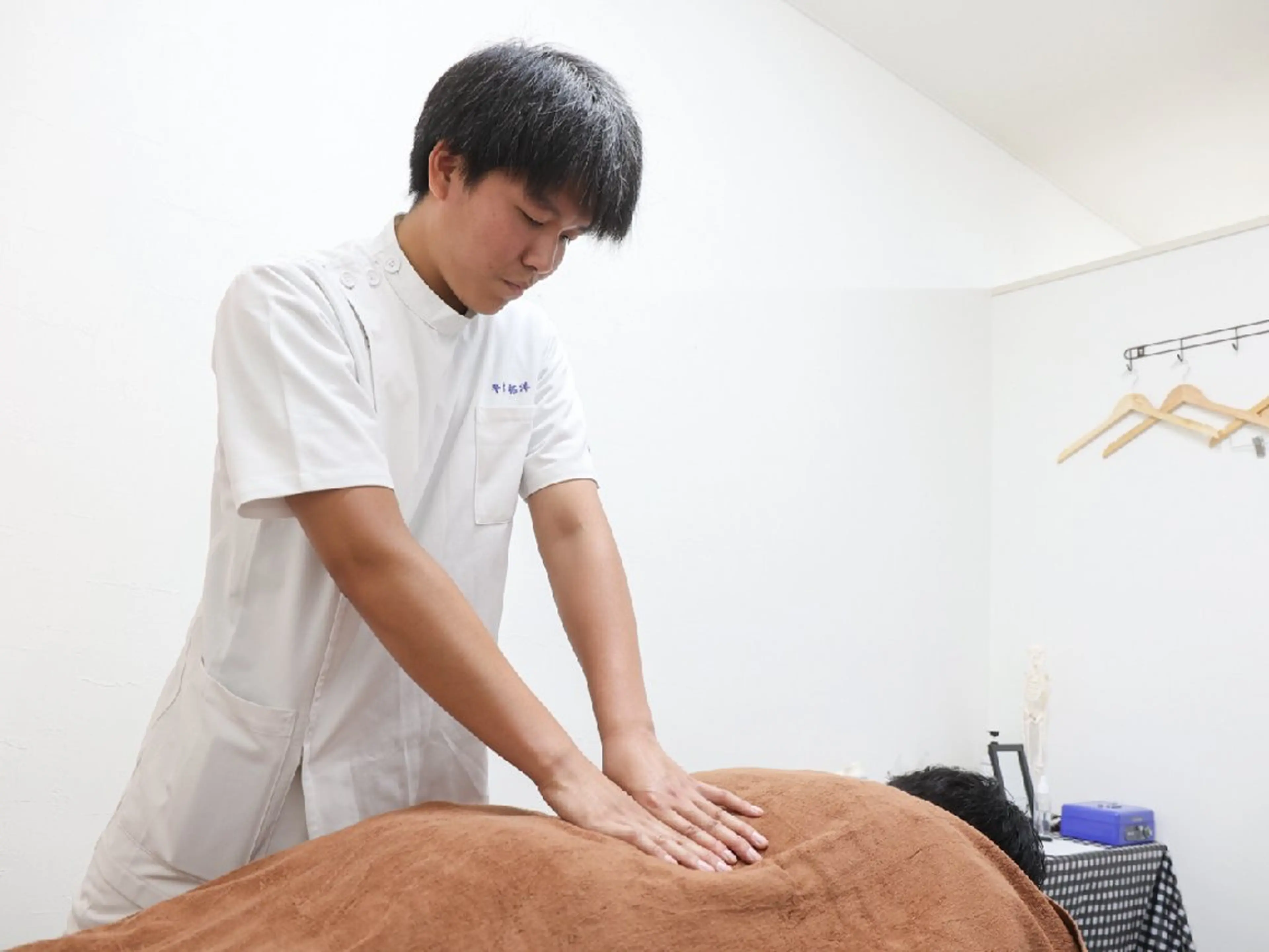 【✨️新規様専用メニュー✨️】🌸腰をほぐして疲れスッキリ！腰痛マッサージ体験🌸　✨️重い腰を一発で楽にします✨️の写真