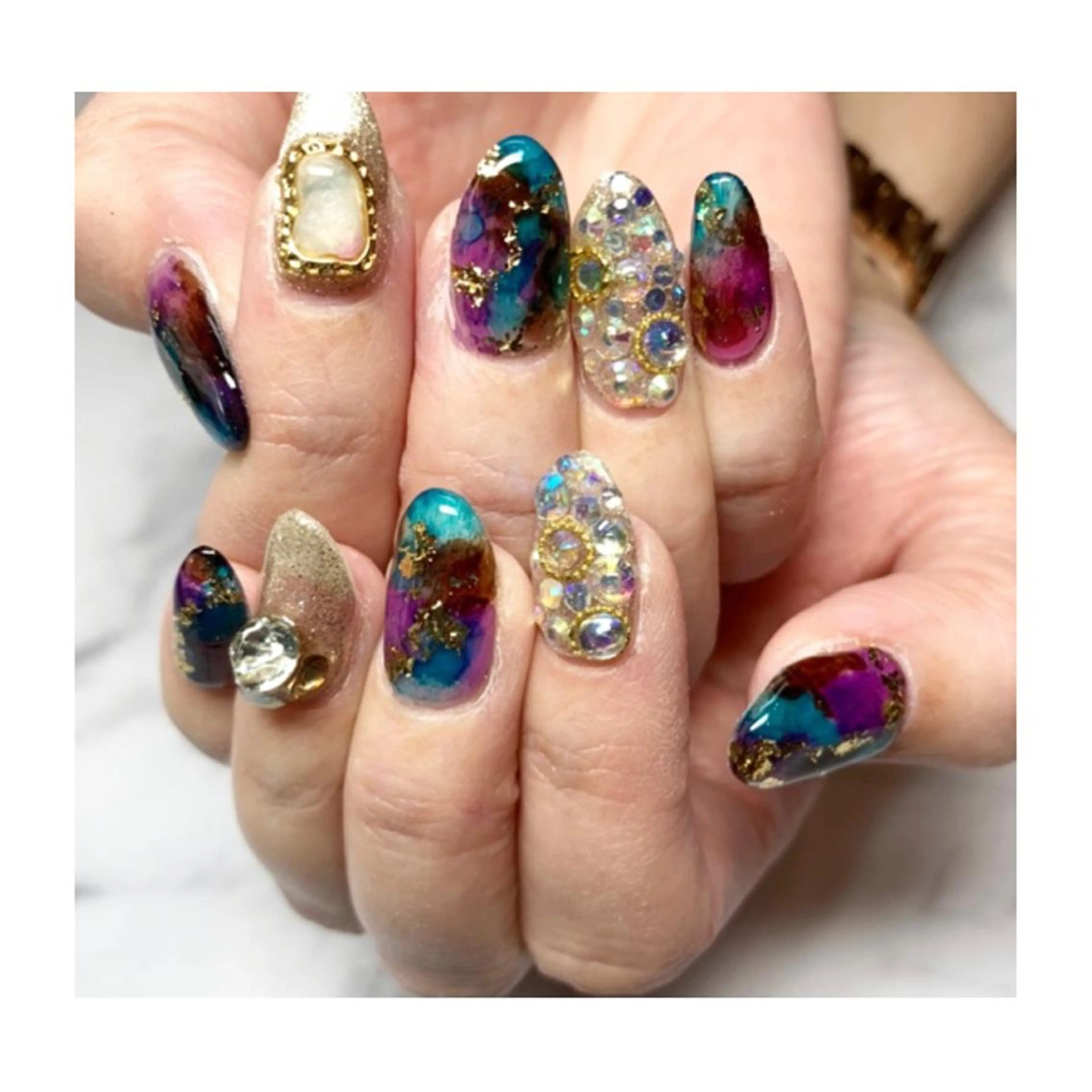 ネイル 駒月 明日香のネイルデザイン