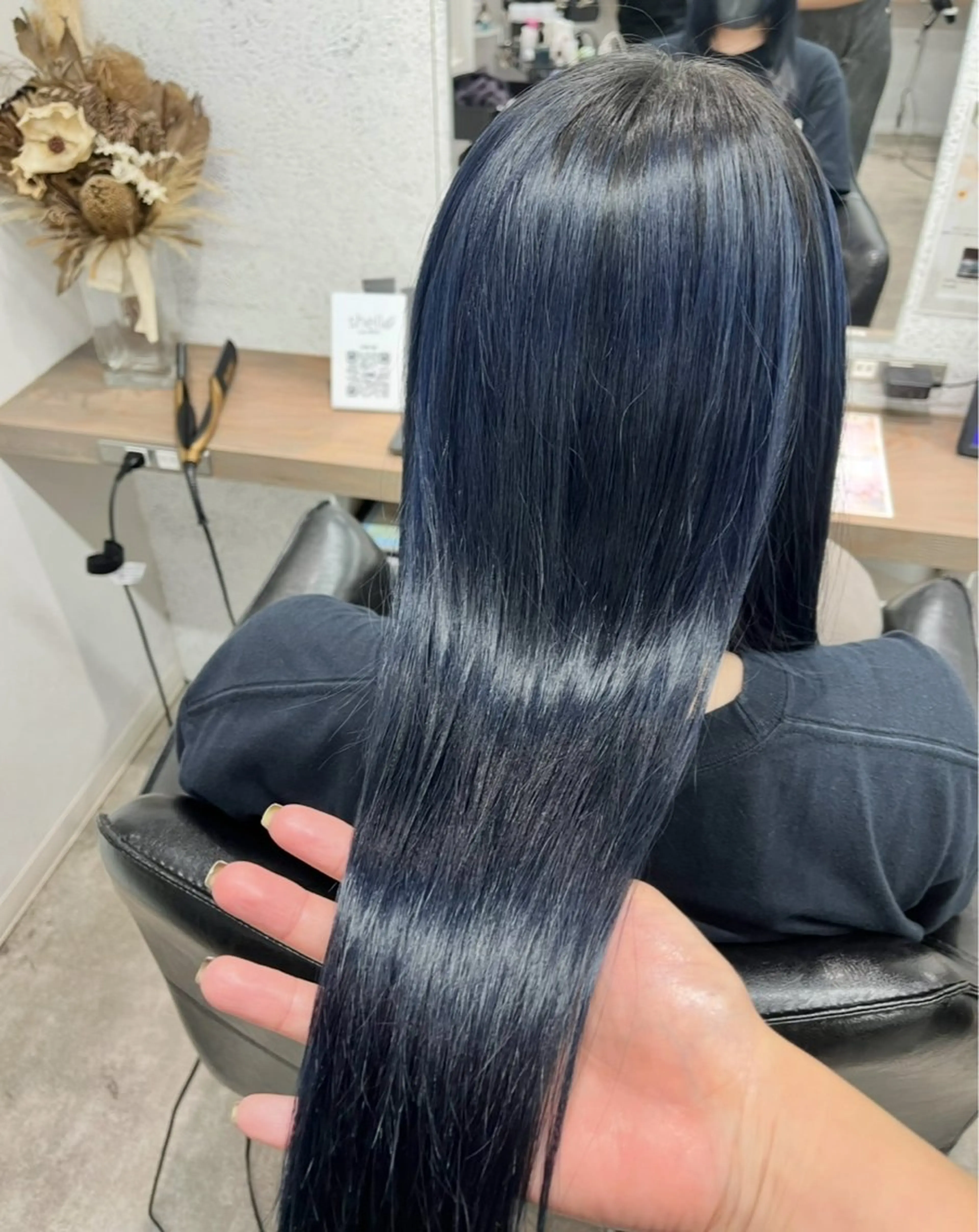 ロング カラー 黒髪 ブルーカラー ブルーブラック 🍓艶髪/艶カラー ハイトーン/しんたにのヘアスタイル