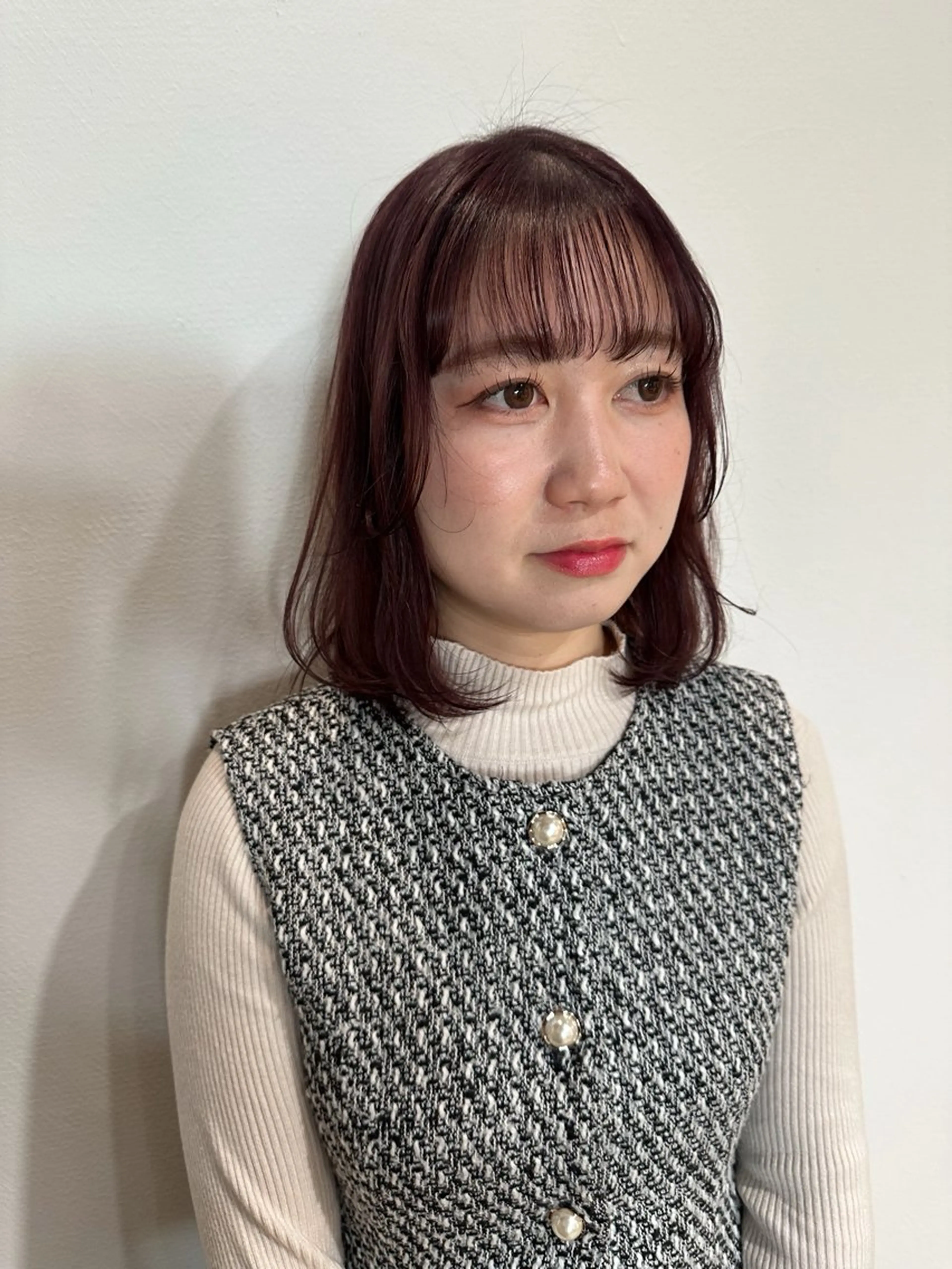 ミディアム カラー カット ヘアカラー トリートメント 塩澤 榛奈のヘアスタイル