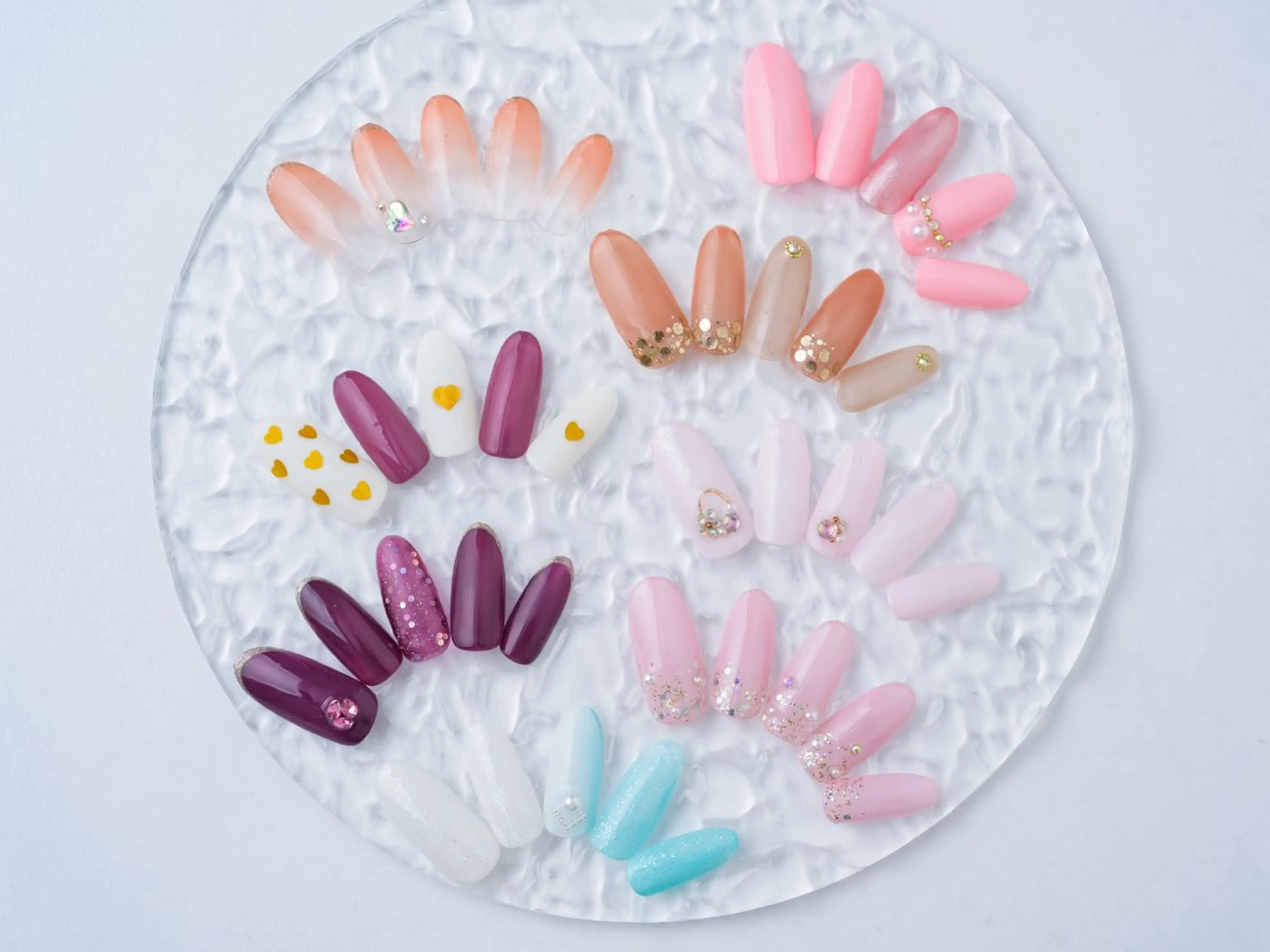 ネイル シンプルネイル ルル ソレイユのネイルデザイン