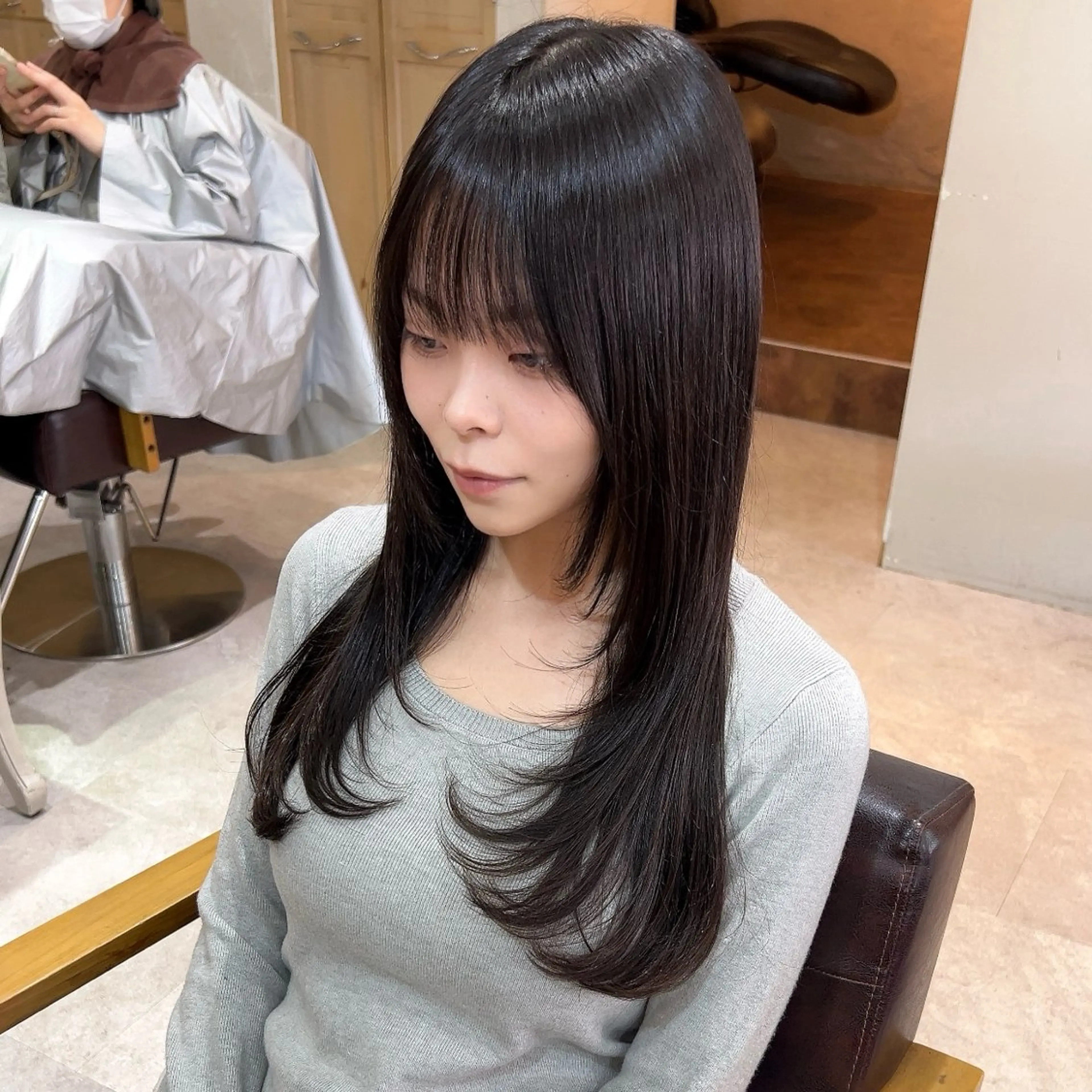 ロング カラー レイヤーカット 小顔カット カット トリートメント モテ髪×トレンド💕 小顔レイヤー 金井のヘアスタイル