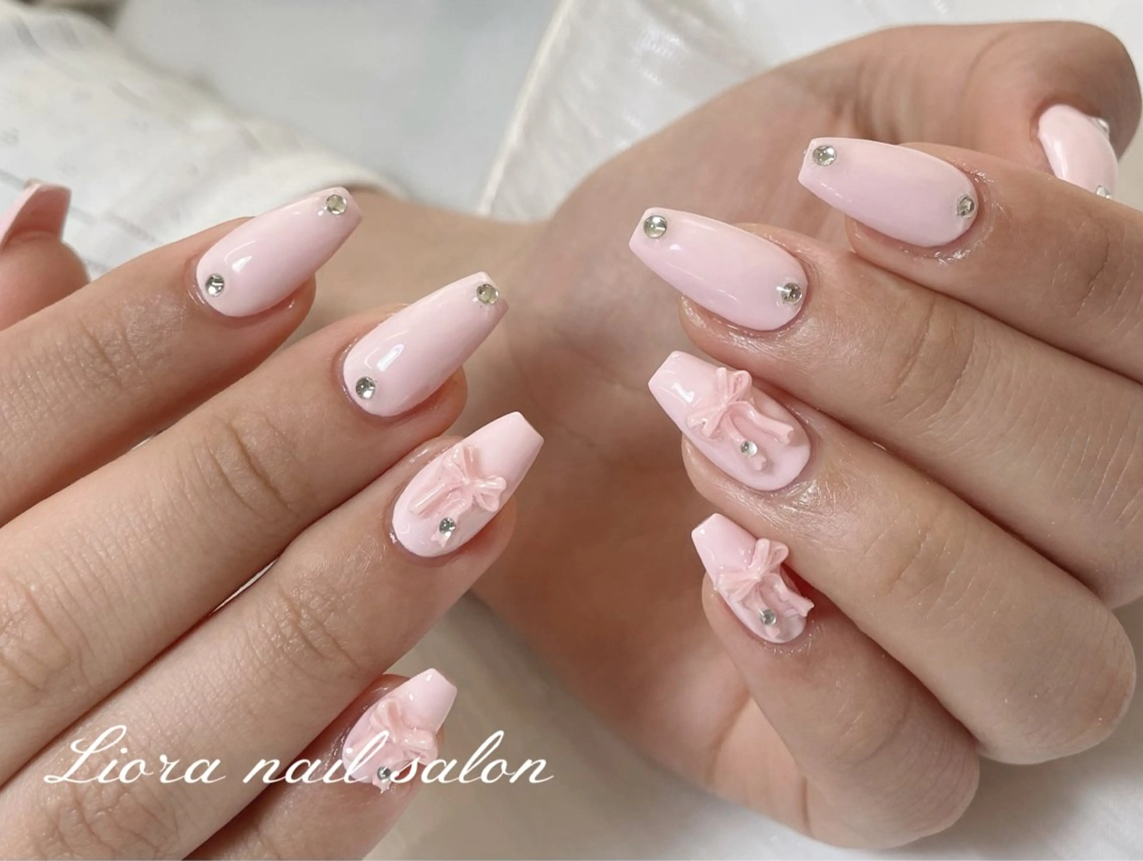 ネイル チークネイル フットネイル フレンチネイル ジェルネイル ガーリー ハンドネイル Liora nail スカルプ専門店のネイルデザイン