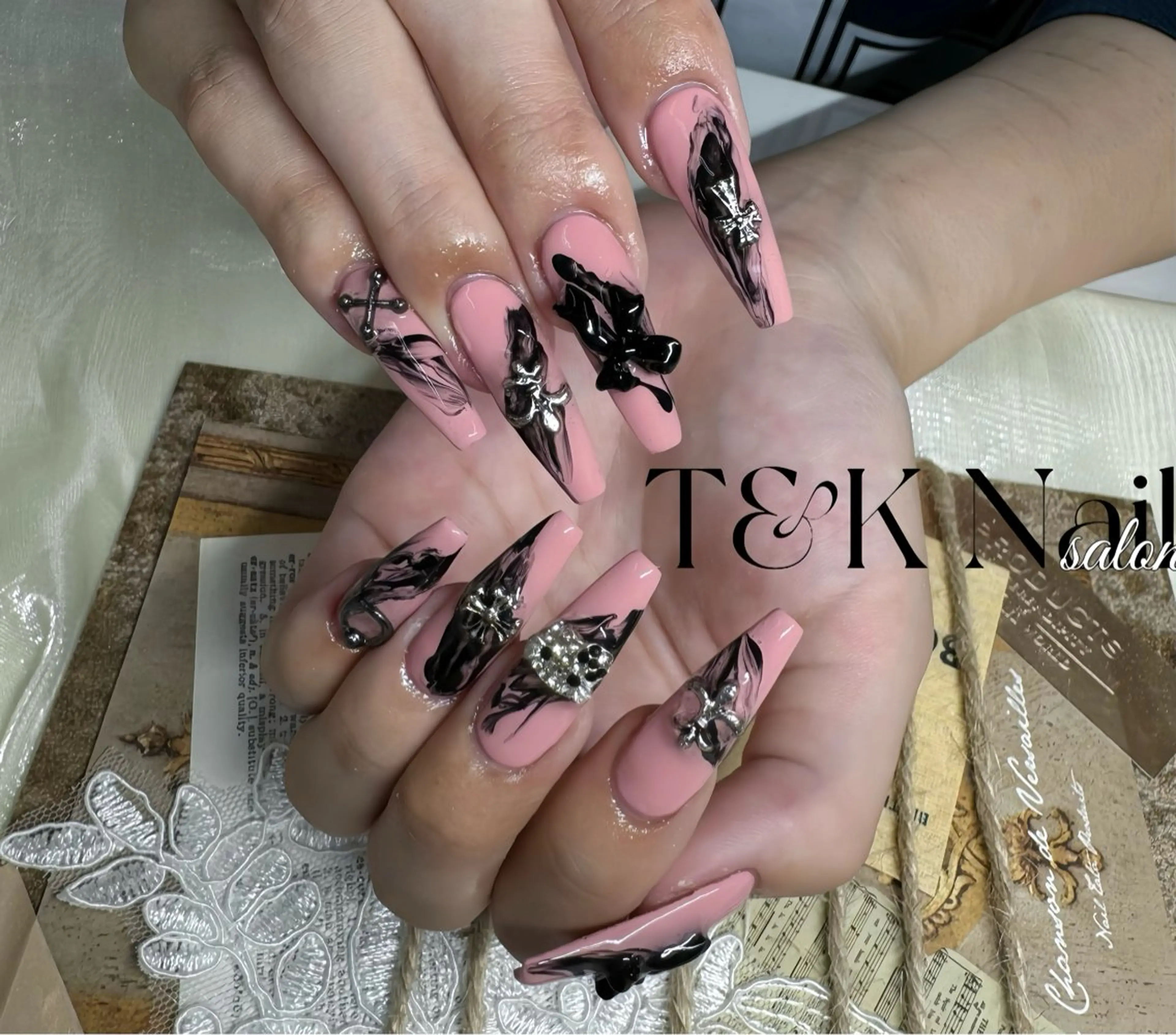 ネイル ハンドネイル ༺༒T&K nail ༒༻のネイルデザイン