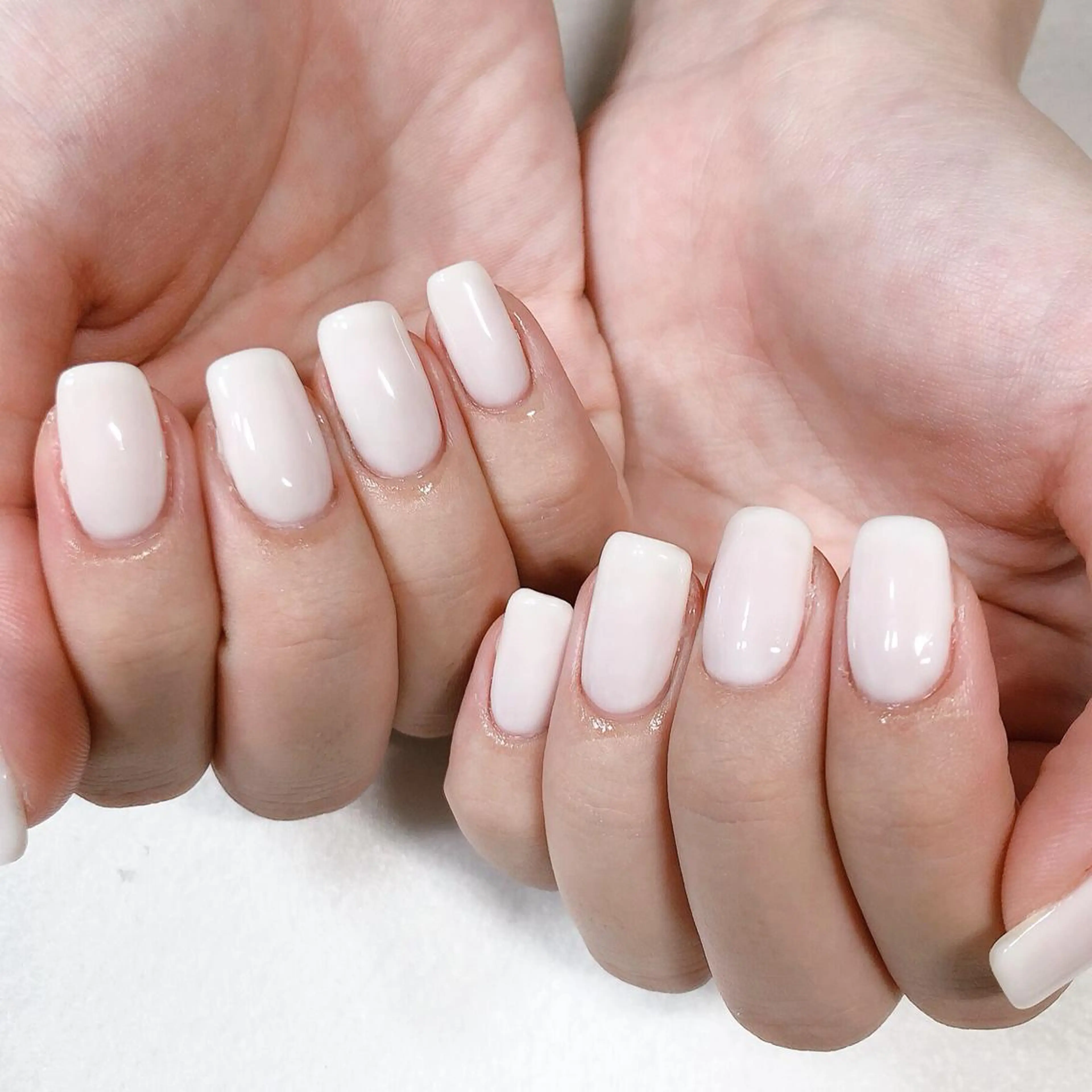 ネイル ワンカラーネイル 東 千夏のネイルデザイン