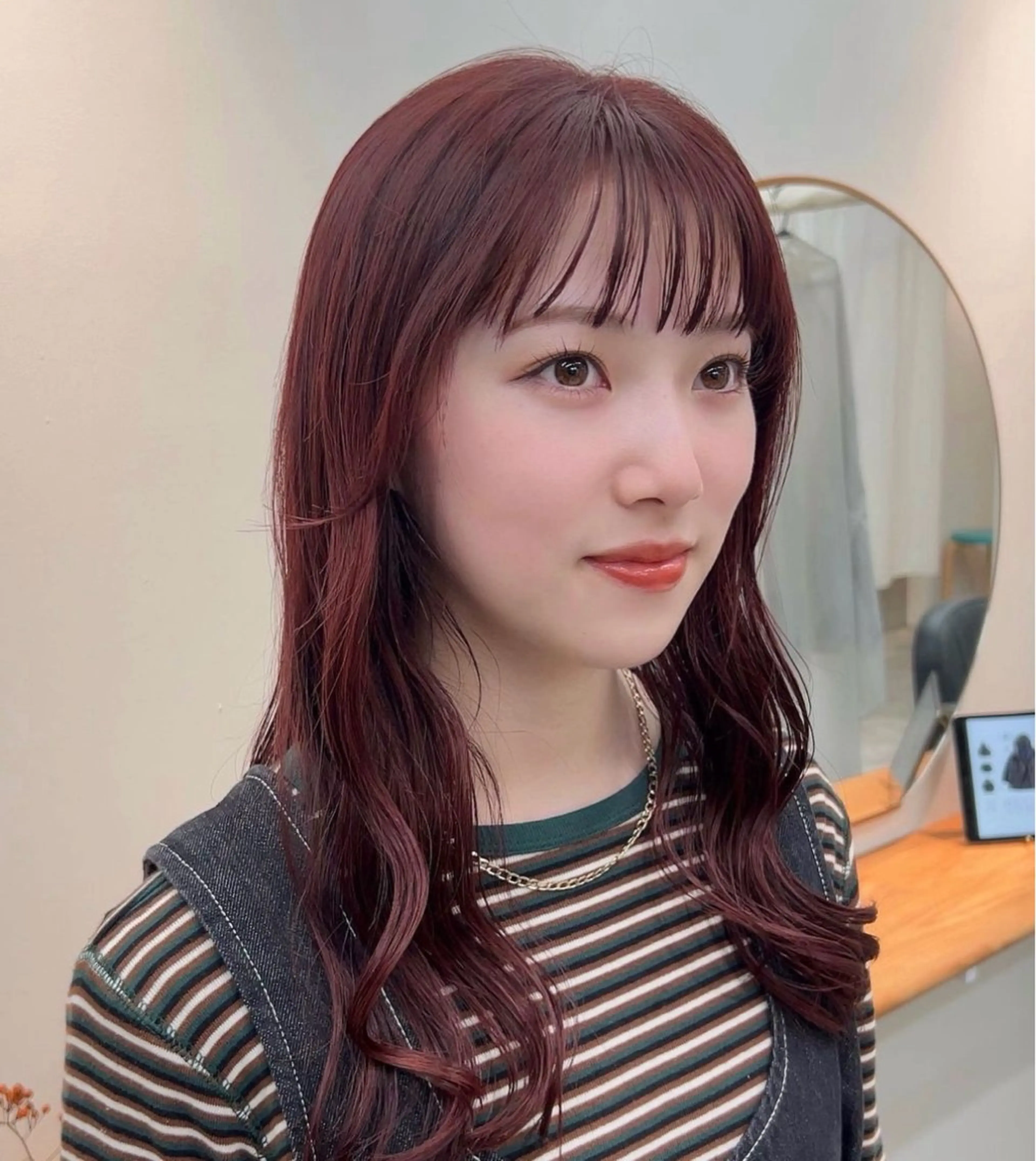 カラー aiko【艶カラー ・ミニモ年内で終了】のヘアスタイル