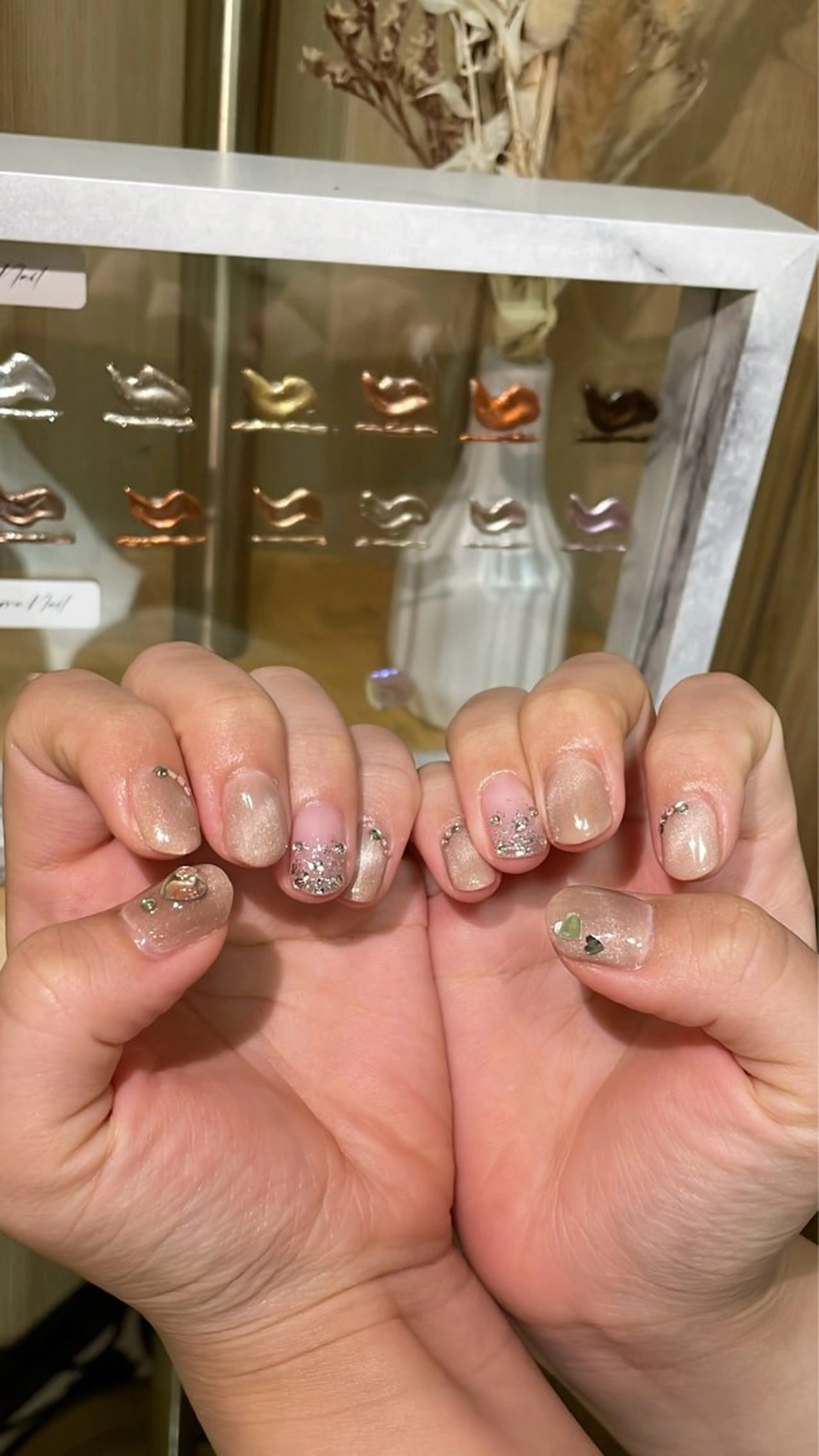 ネイル ハンドネイル Charlot Nail Salonのネイルデザイン