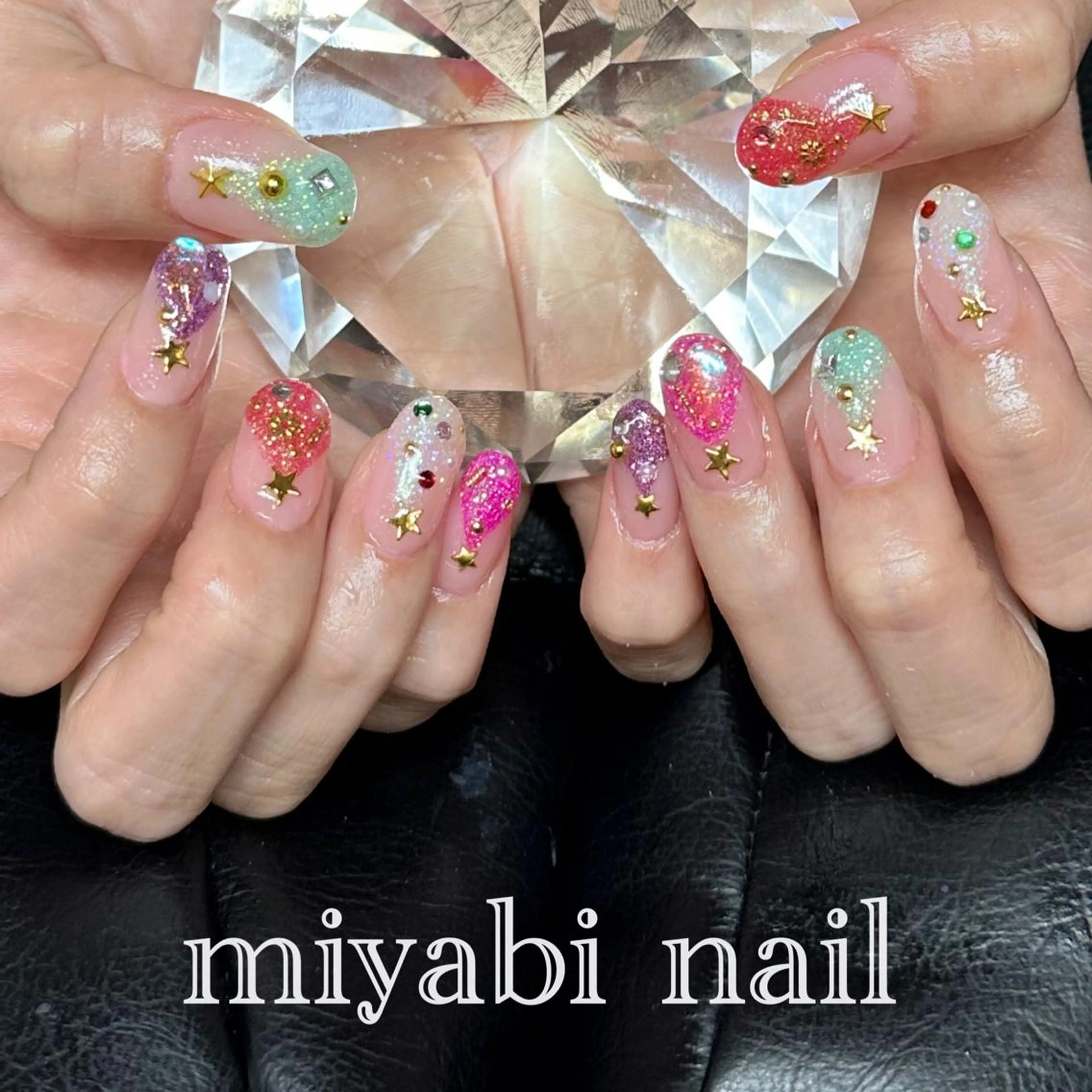 ネイル ジェルネイル キラキラネイル ラメ(グリッター) 持ち込み 冬ネイル ハンドネイル miyabi nail 桂川駅近くのネイルデザイン
