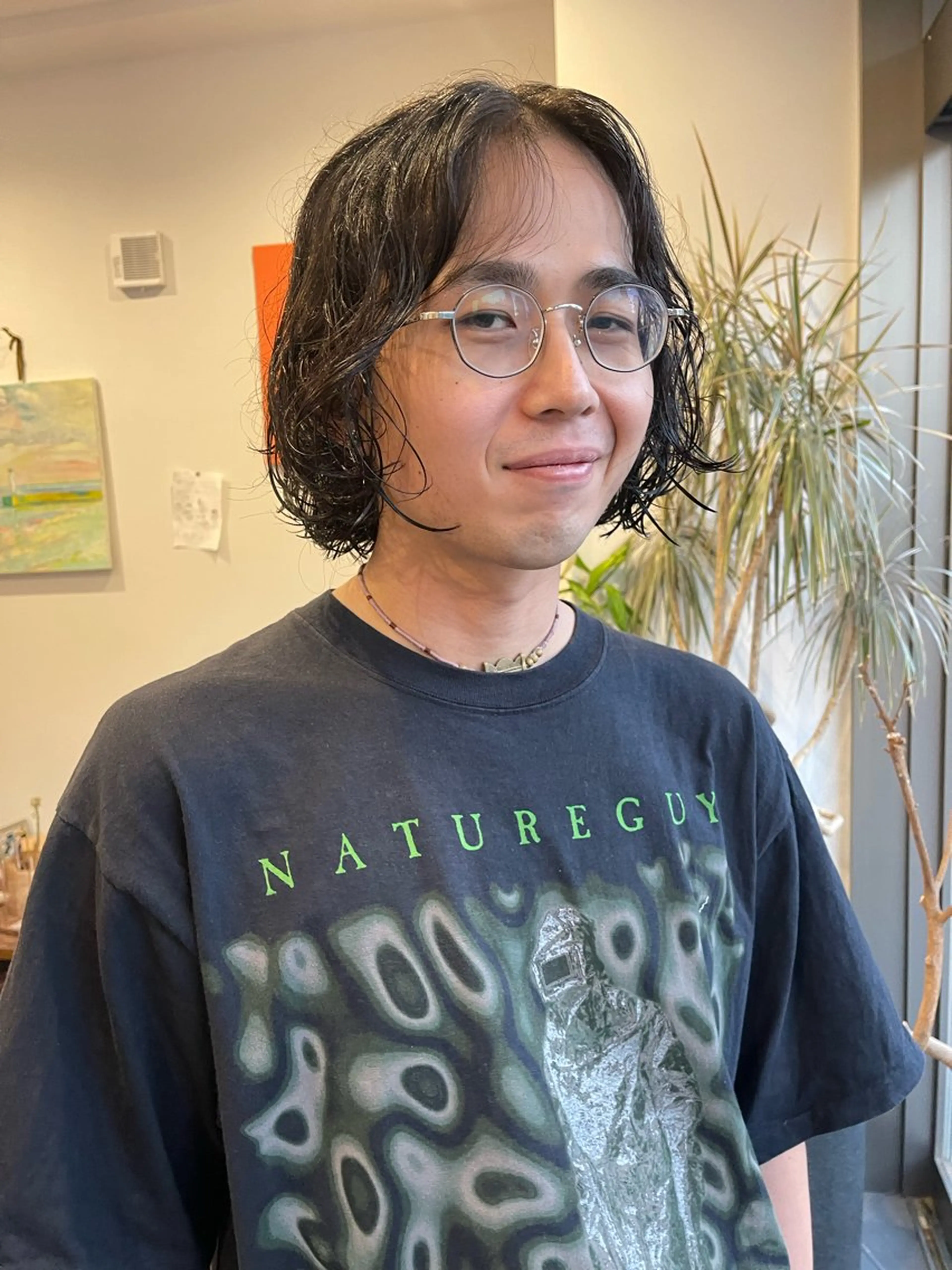 ミディアム パーマ メンズ ミディアムパーマ メンズパーマ ボブ カット パーマ アトム/ウルフ パーマ/レイヤーのヘアスタイル