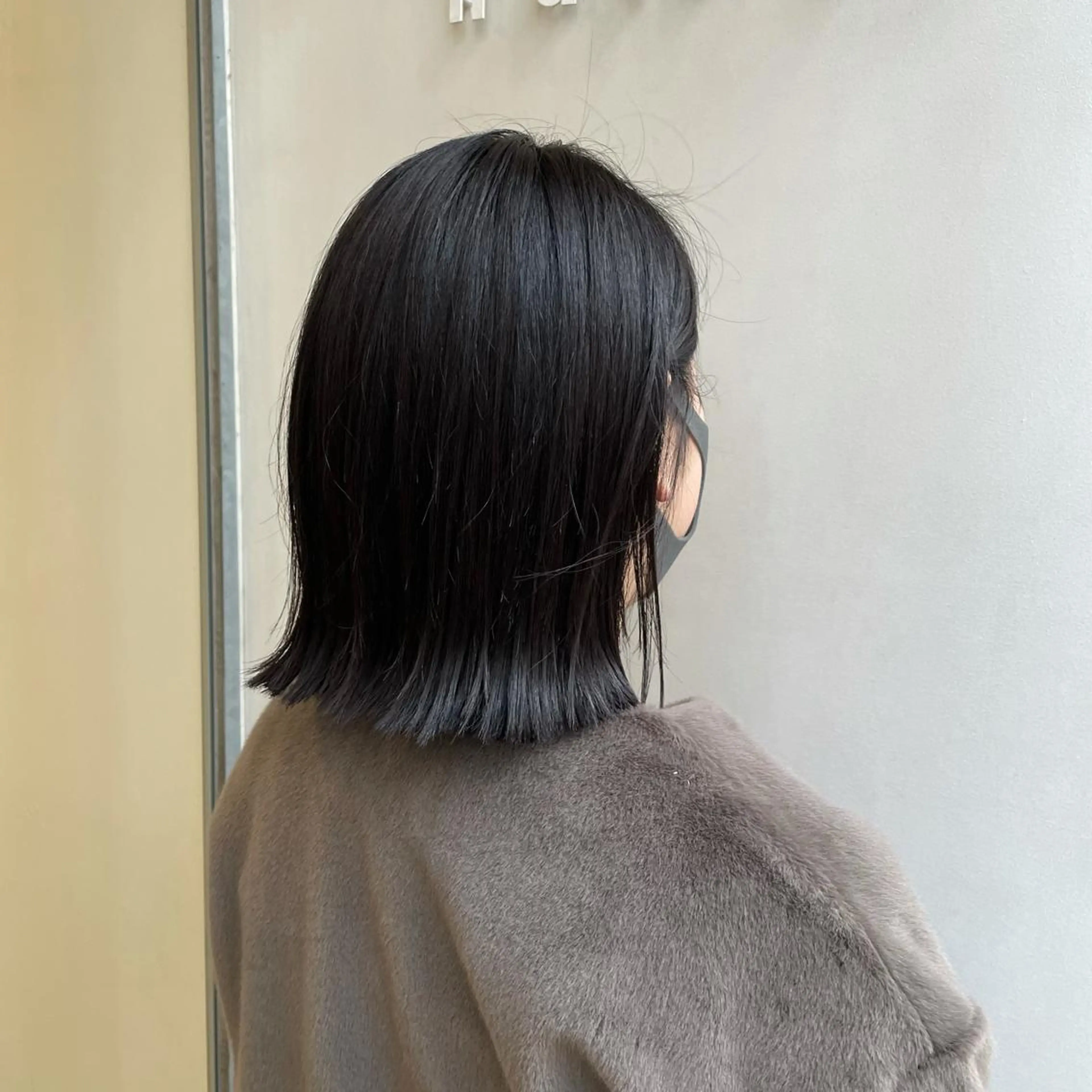 ミディアム 外ハネヘア 志村 萌のヘアスタイル