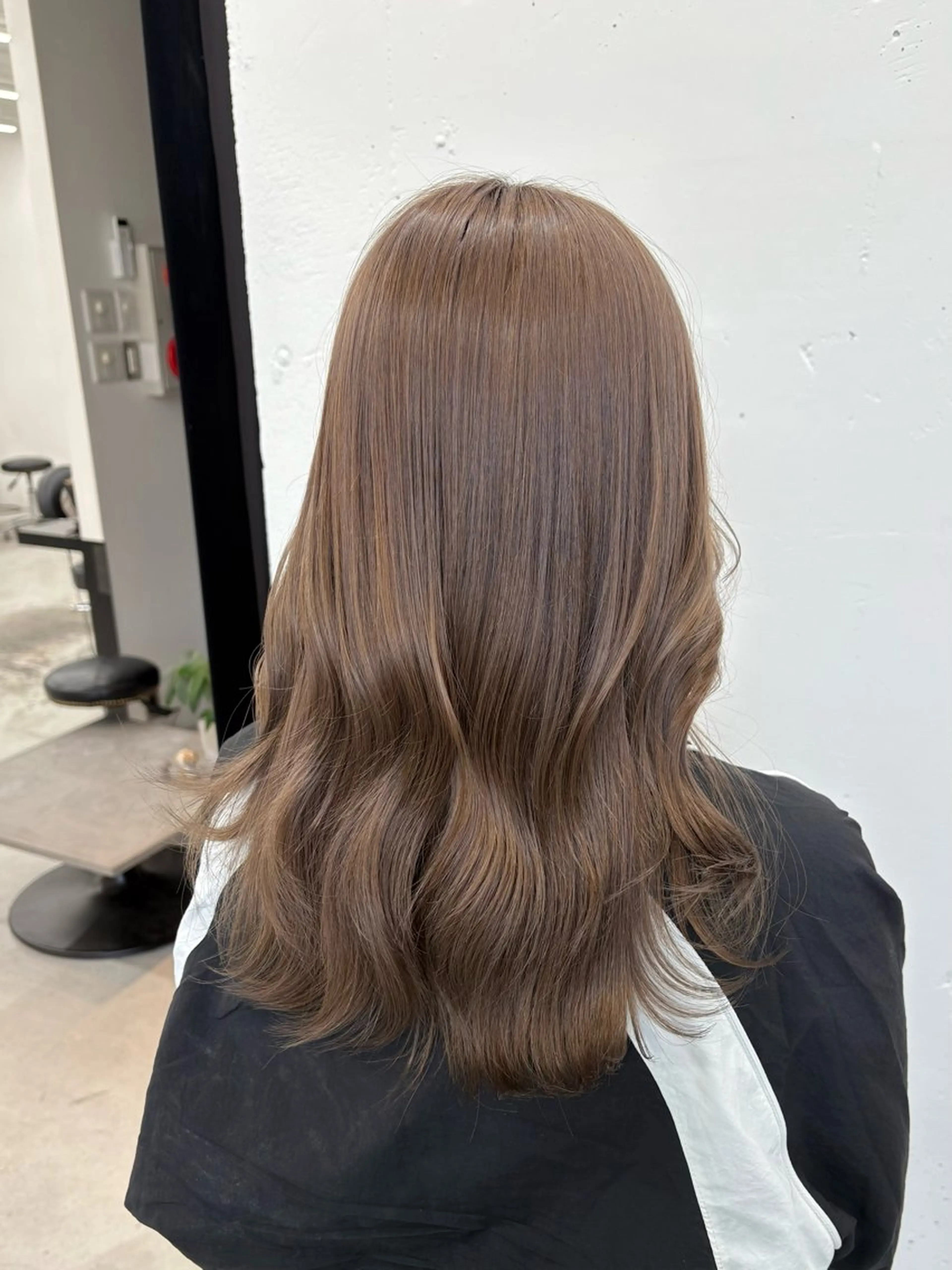 セミロング カラー ブリーチ 透明感カラー ヘアカラー 🌟ゆりあ🌟 JILLSTUDIOのヘアスタイル