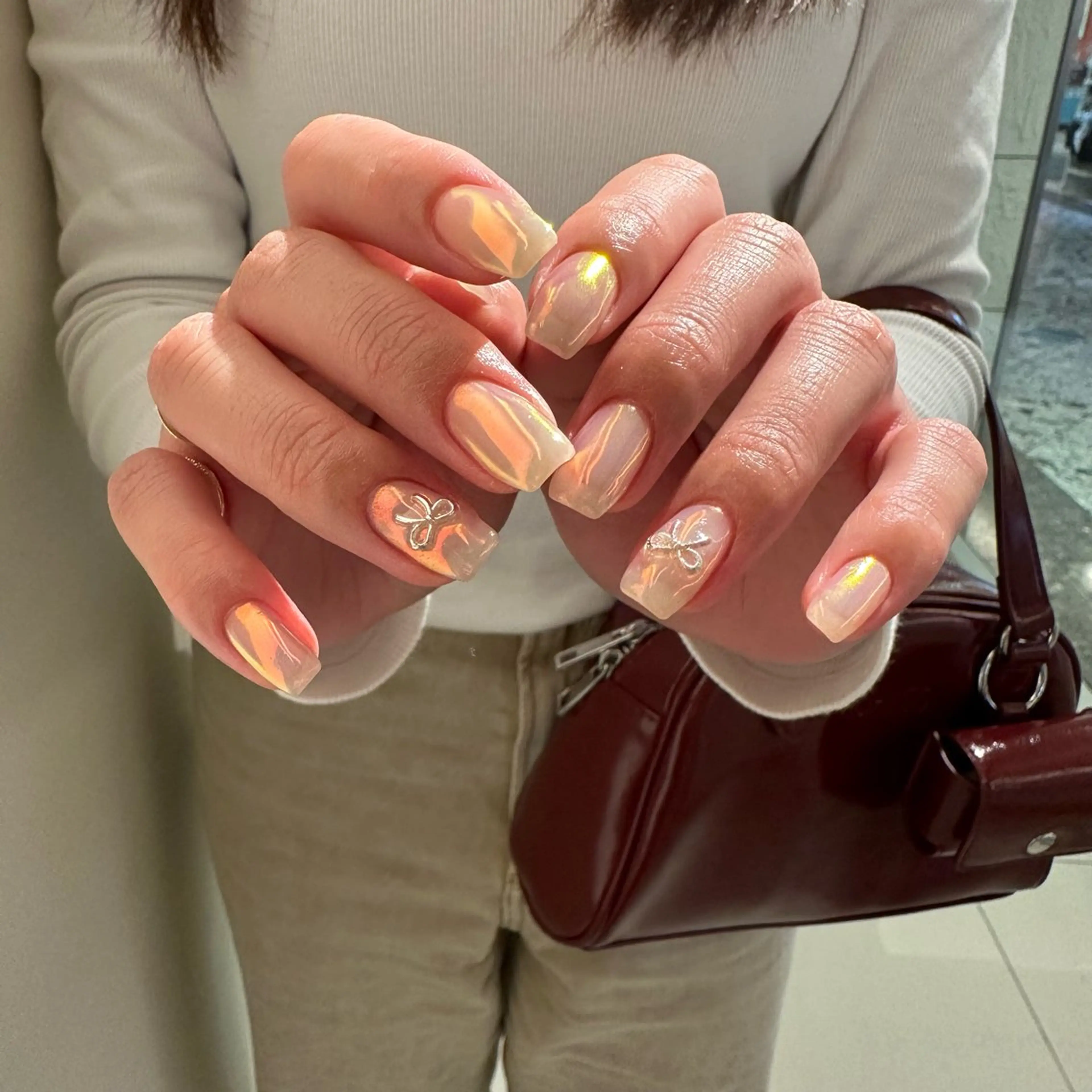 ネイル オーロラネイル ハンドネイル Nail AVANCE. あべのルシアス店所属・NailAVANCE ayumiのネイルデザイン
