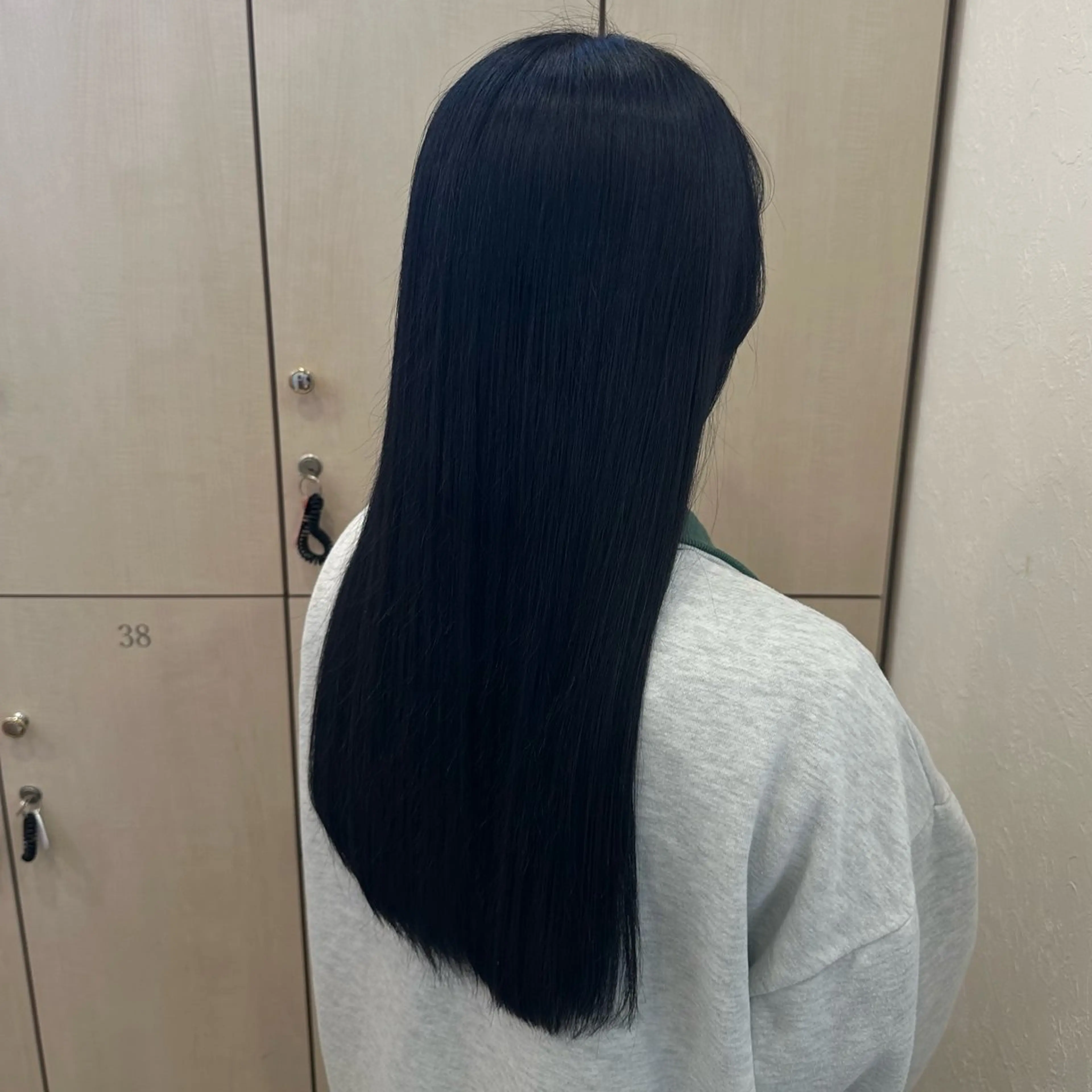 ロング カラー Miki .のヘアスタイル