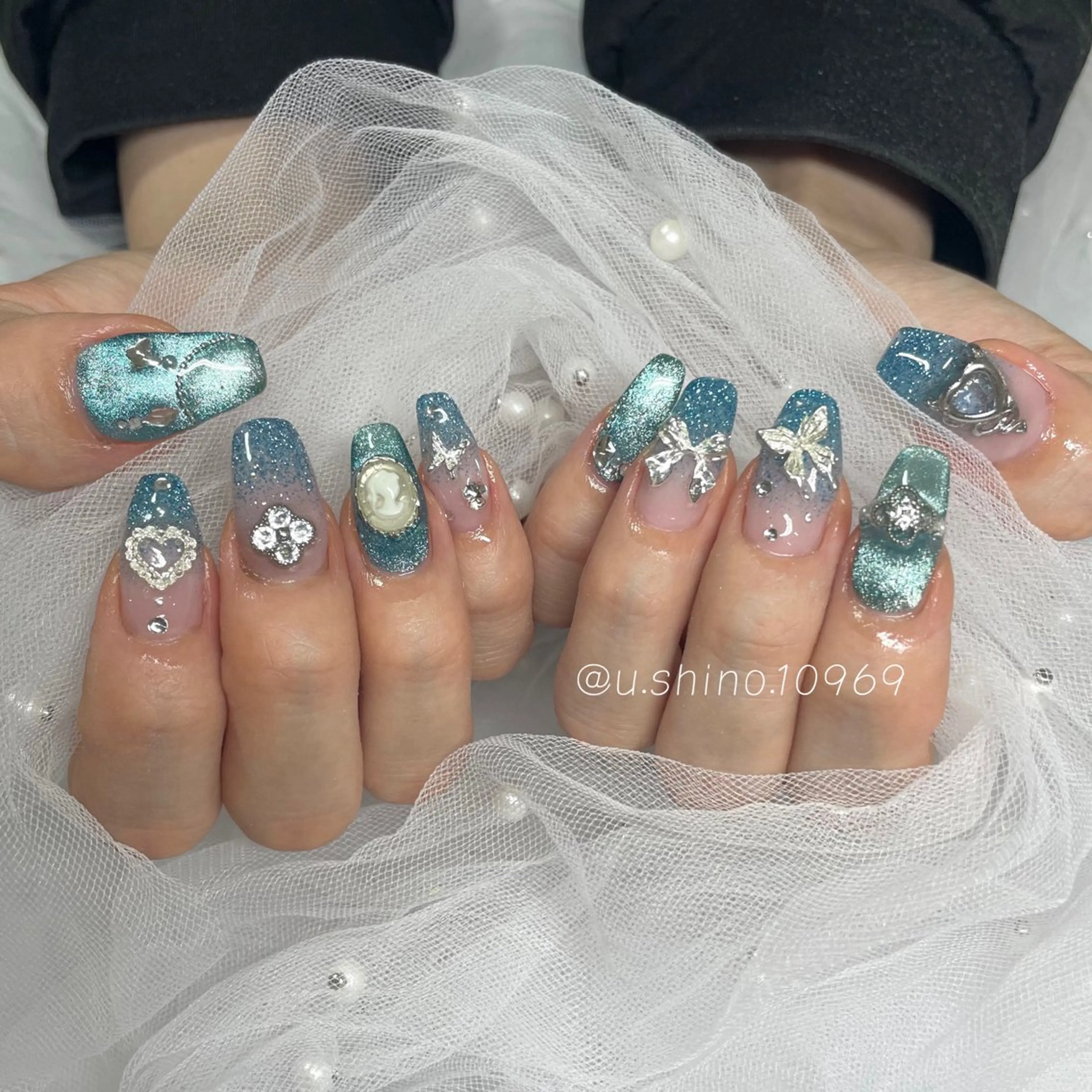 ネイル ハンドネイル MoonLight SHINOのネイルデザイン