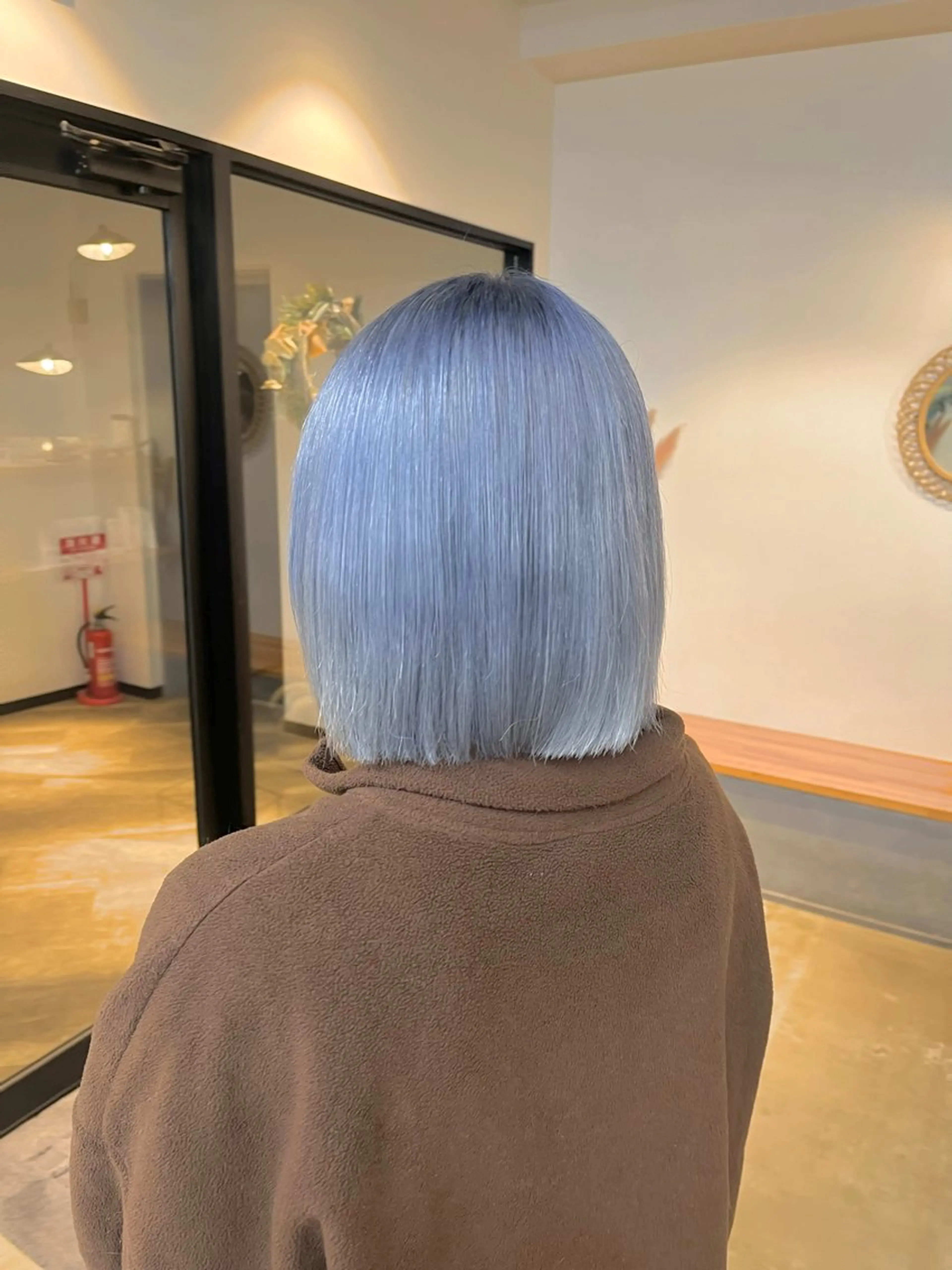 ショート カラー ヘアカラー ハイトーンカラ ー/小川のヘアスタイル