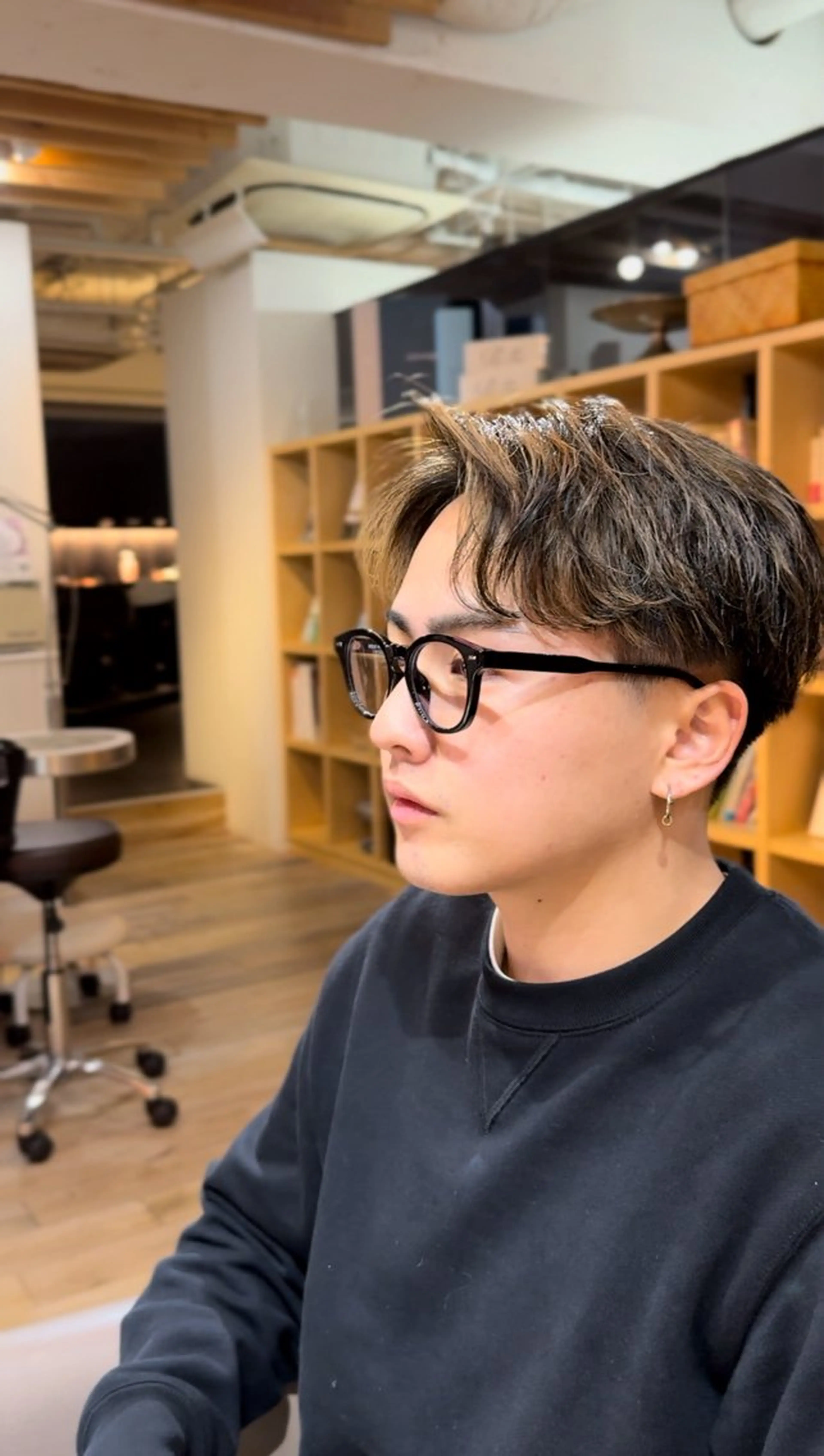 ショート カラー メンズ メンズハイライト ハイライトカラー ハイライト QUEEN'S GARDEN by k-two shinsaibashi所属・k-two心斎橋 ヨシダヒロトのヘアスタイル