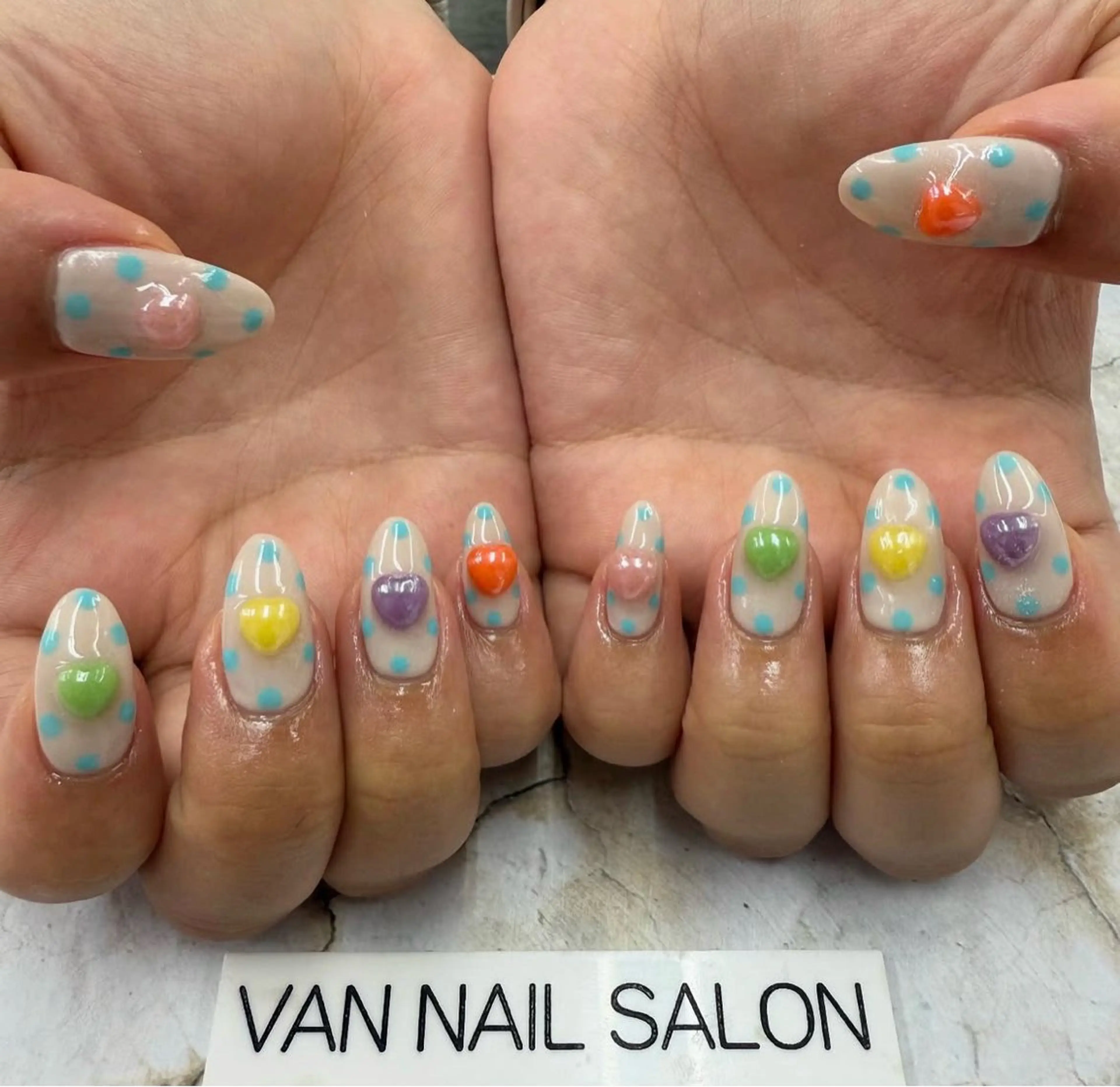ネイル ハンドネイル Van Nail Salonのネイルデザイン