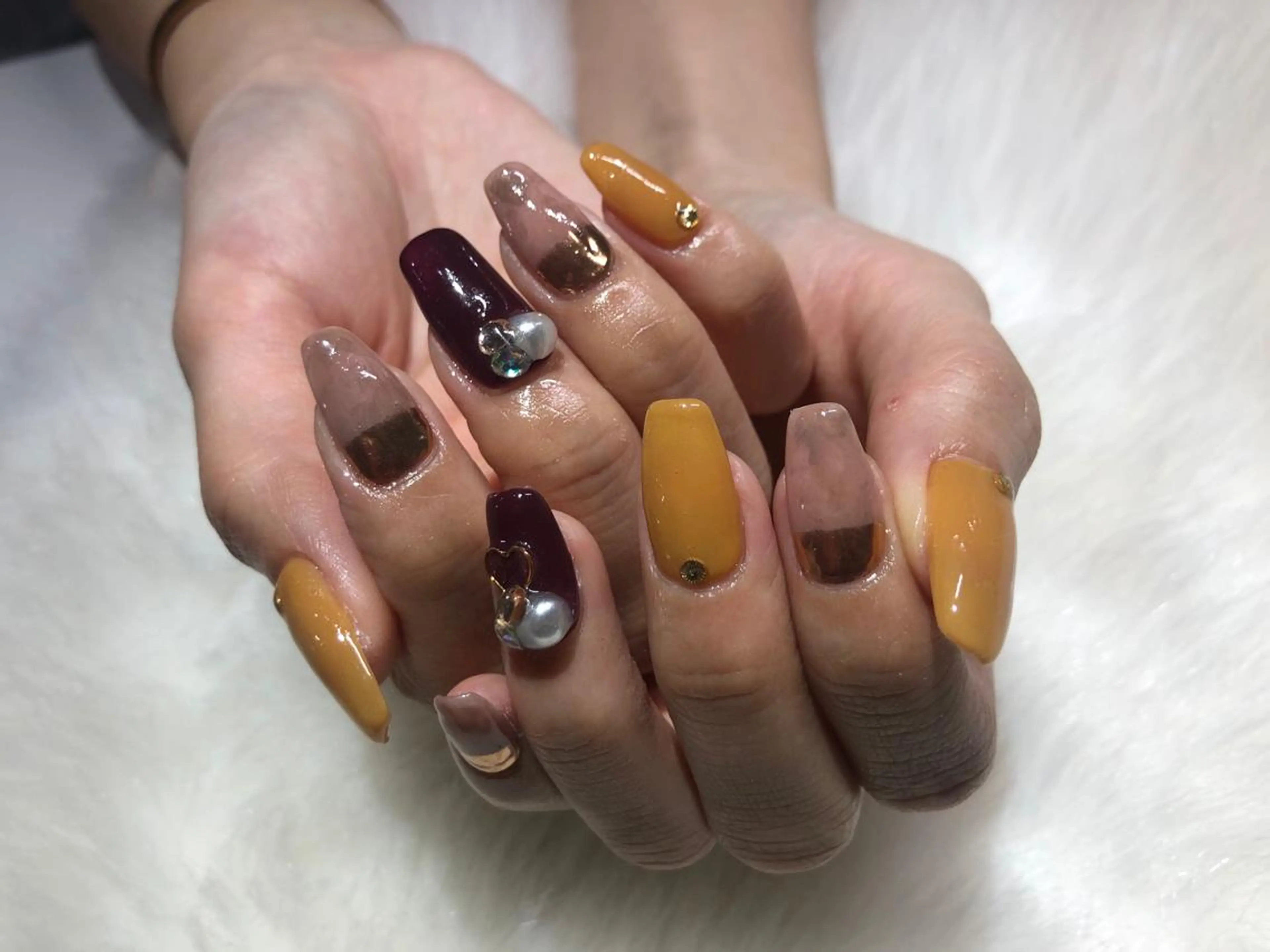 ネイル Amber21.所属・Nagahama Akariのネイルデザイン