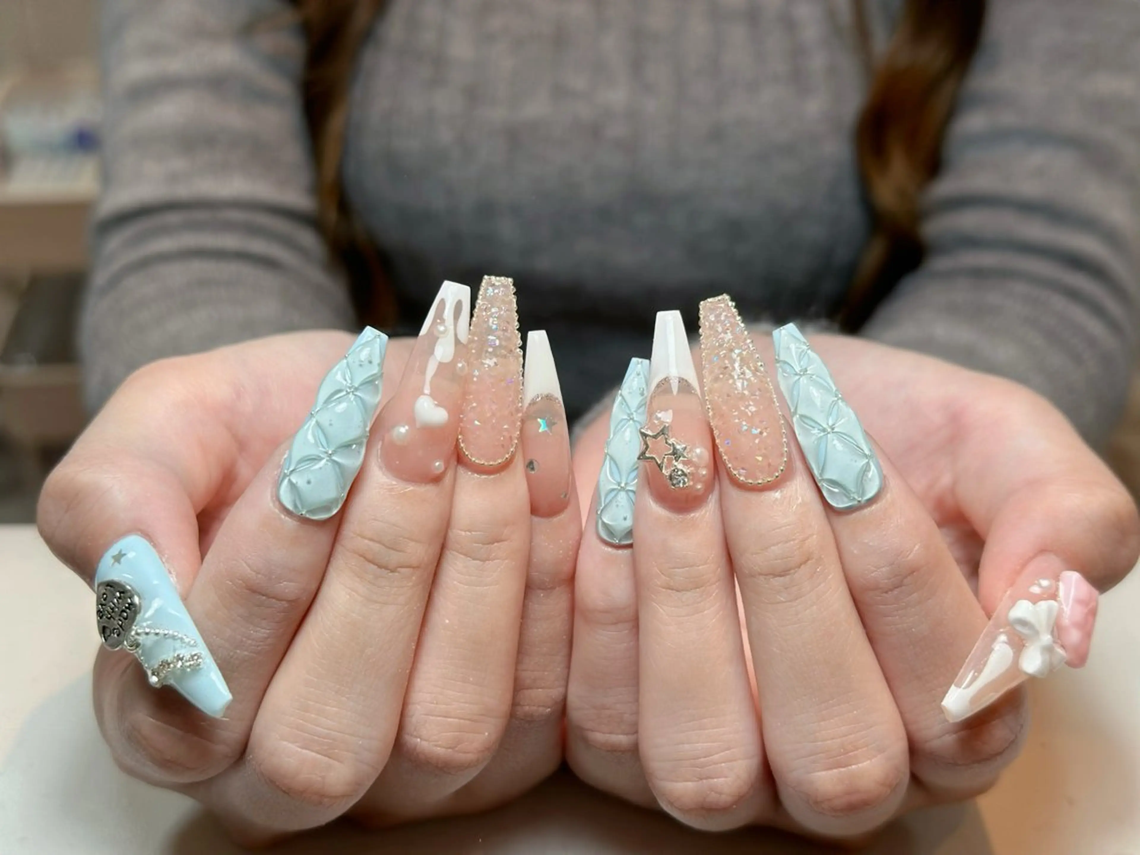 ネイル アートネイル 成人式 ジェルネイル ニュアンスネイル 夏ネイル ハンドネイル Nienail_ Luxeのネイルデザイン