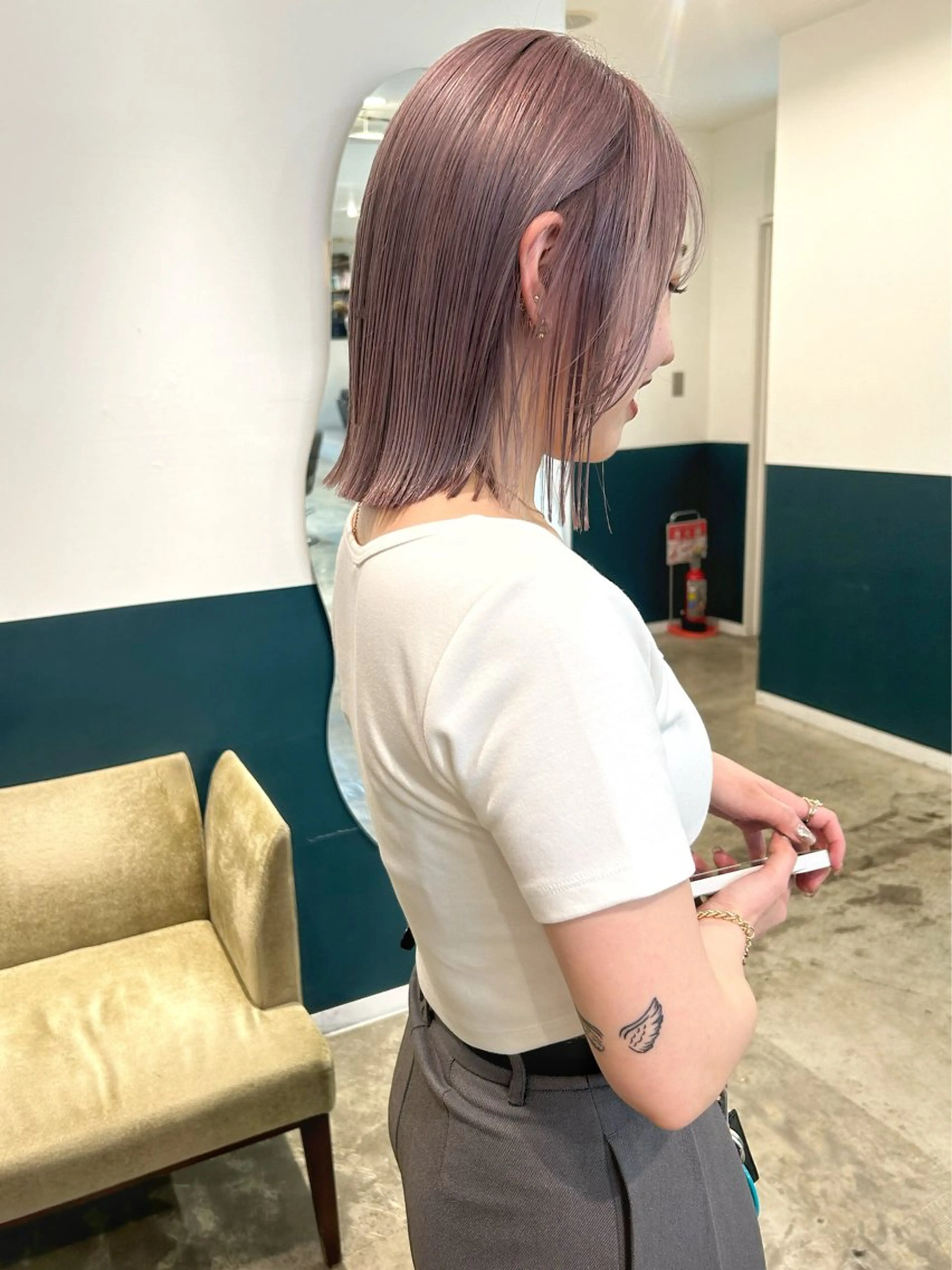 ミディアム ボブ 顔周りカット レイヤーカット カット ヘアカラー カラーリスト菅野 竜矢🌈のヘアスタイル