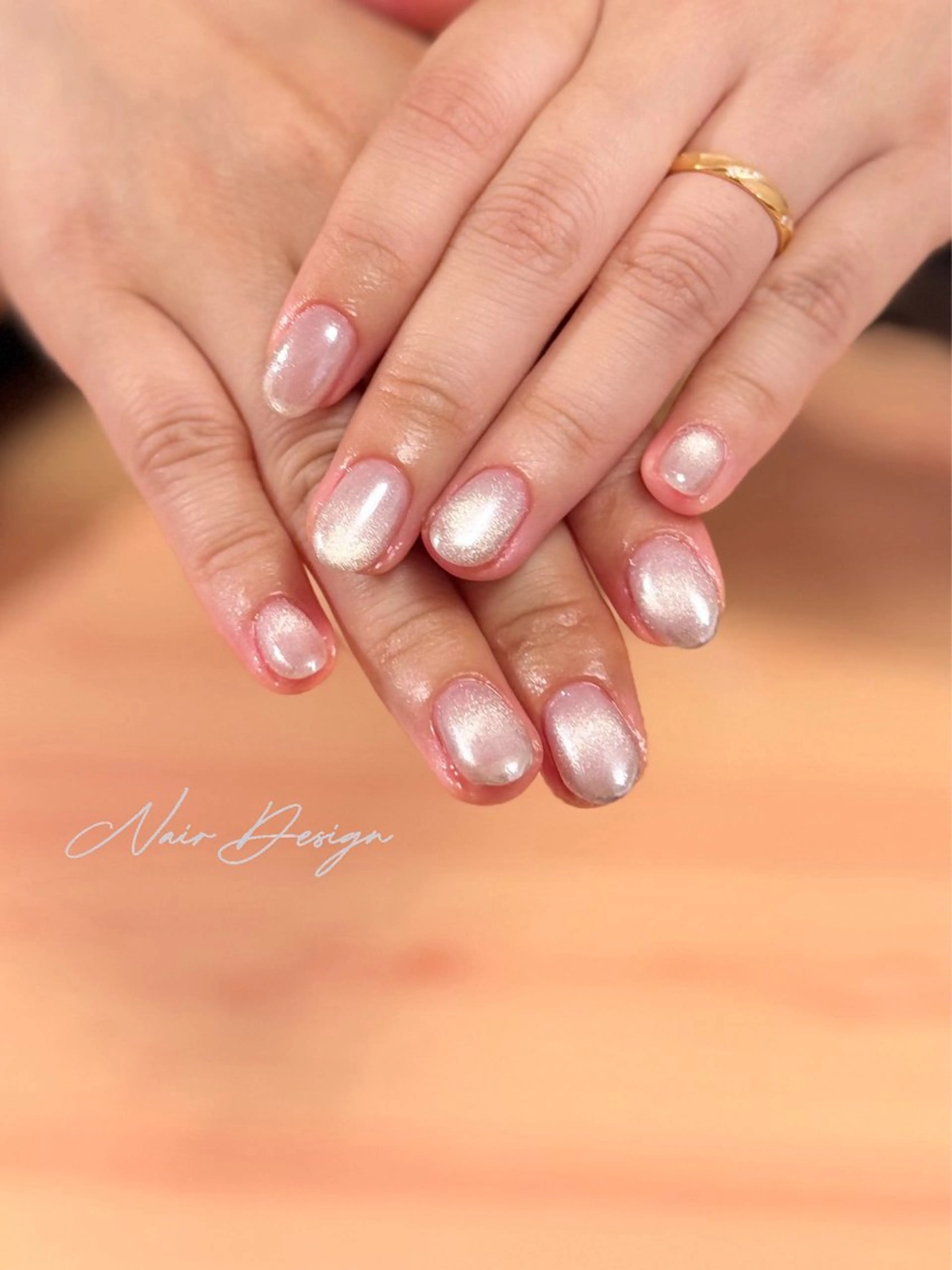 ネイル マグネットネイル ミラーネイル ハンドネイル ハンドケア 𝓝𝓪𝓲𝓻 𝓝𝓪𝓲𝓵のネイルデザイン