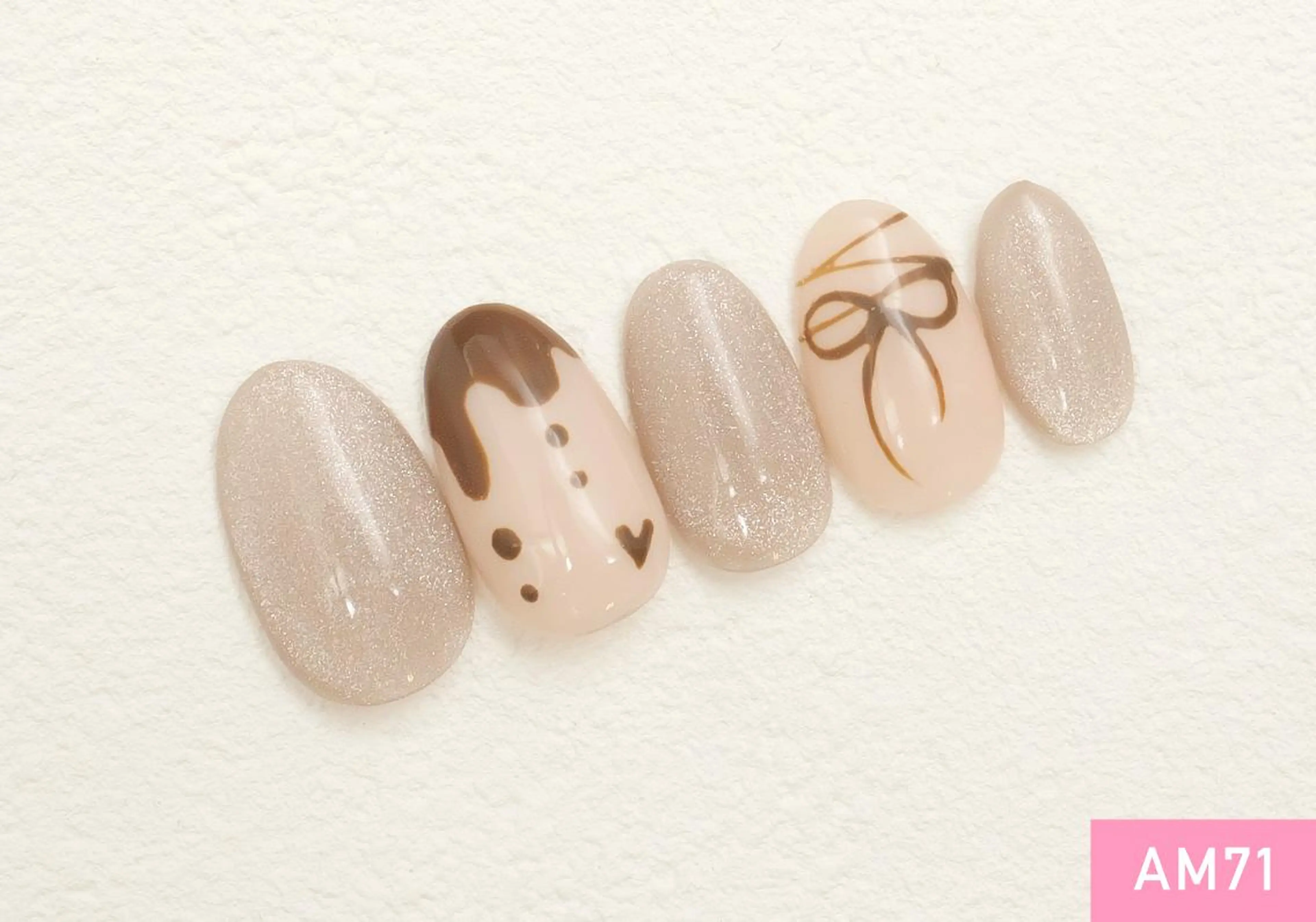 ネイル ゴールド 新橋🫧 Nailのネイルデザイン