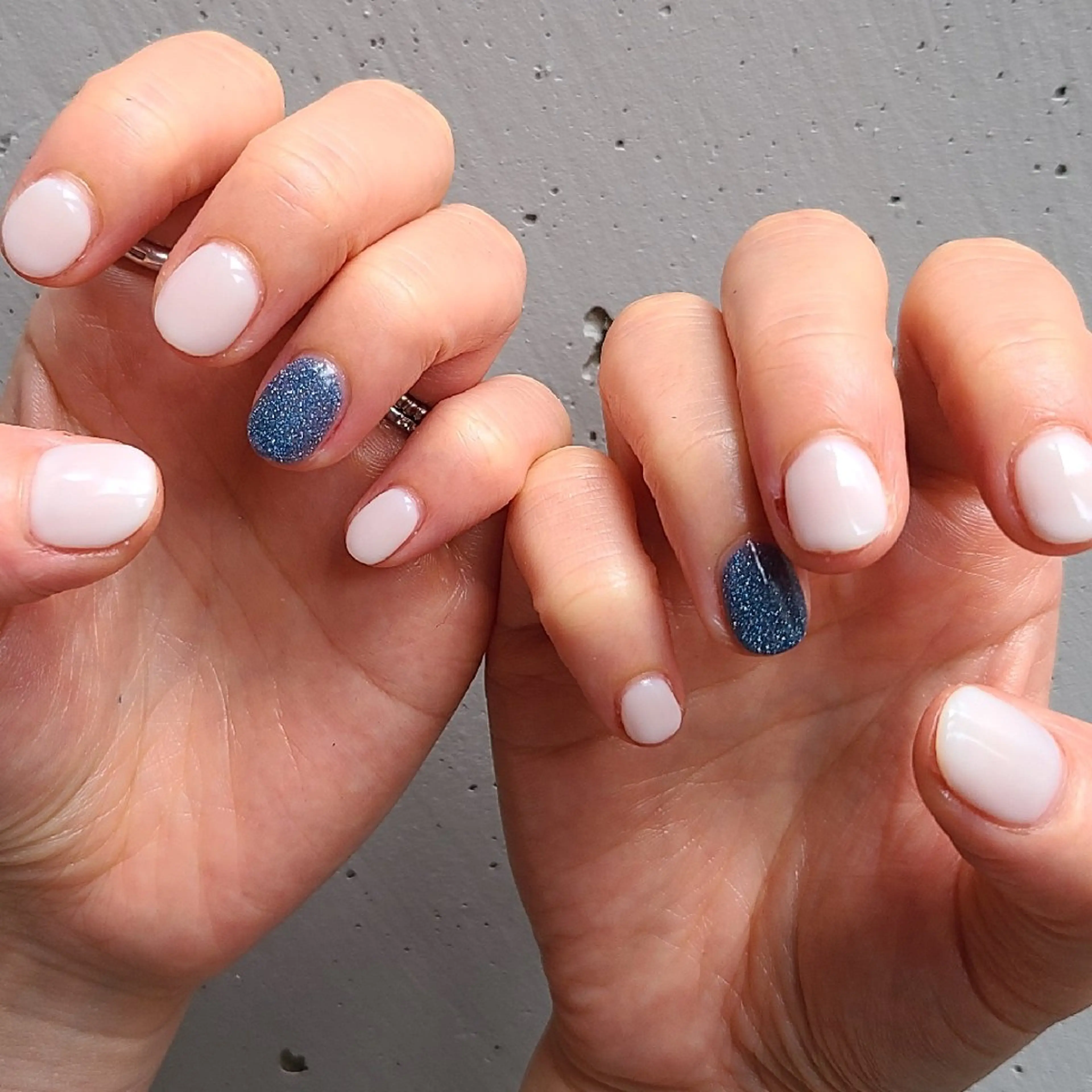 ネイル 6RokuHair（ロクヘアー)所属・門川 茉奈美のネイルデザイン