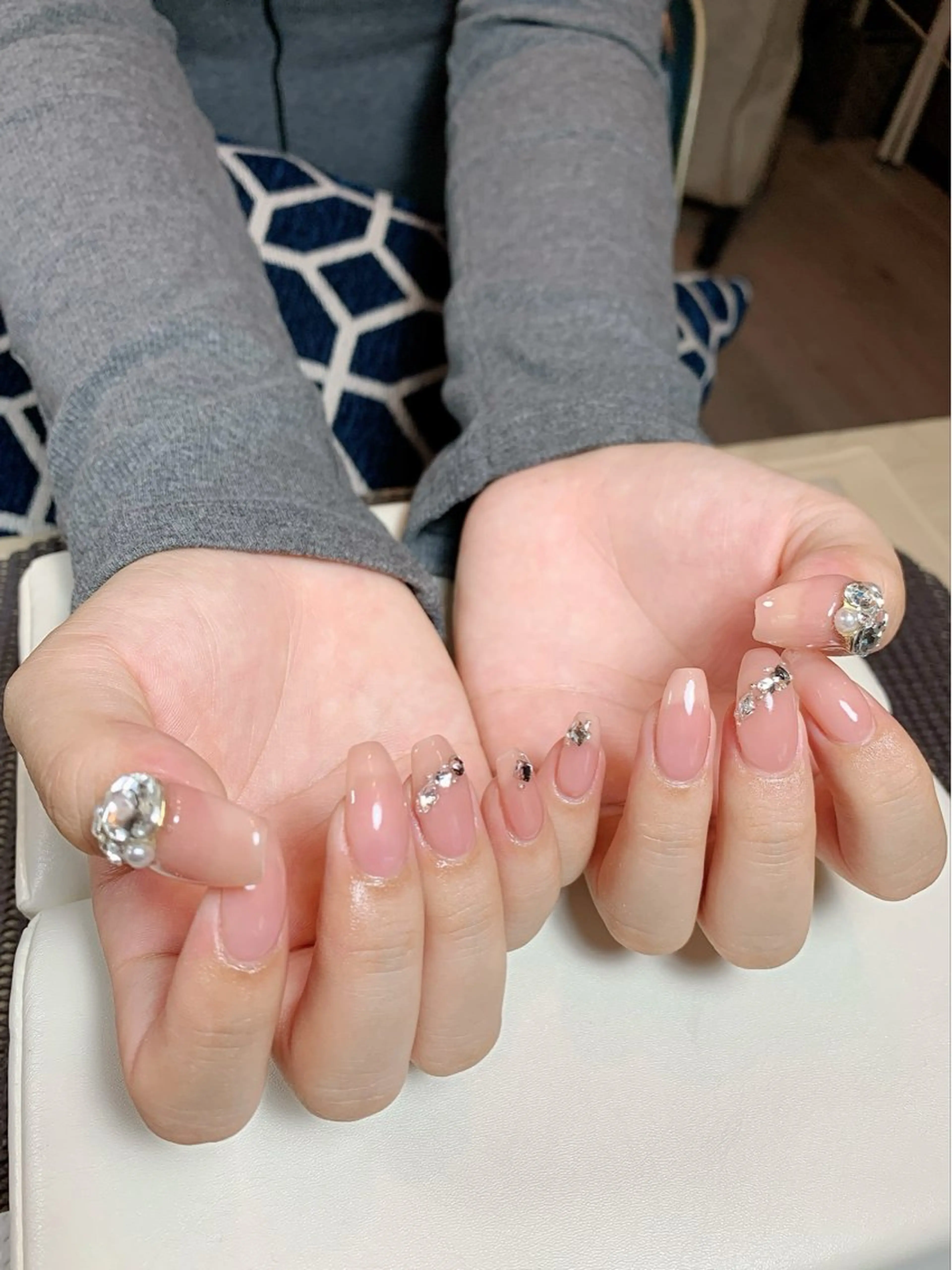 ネイル シンプルネイル ハンドネイル Nail Salon R.N アールドットエヌ所属・R.N アールドットエヌのネイルデザイン