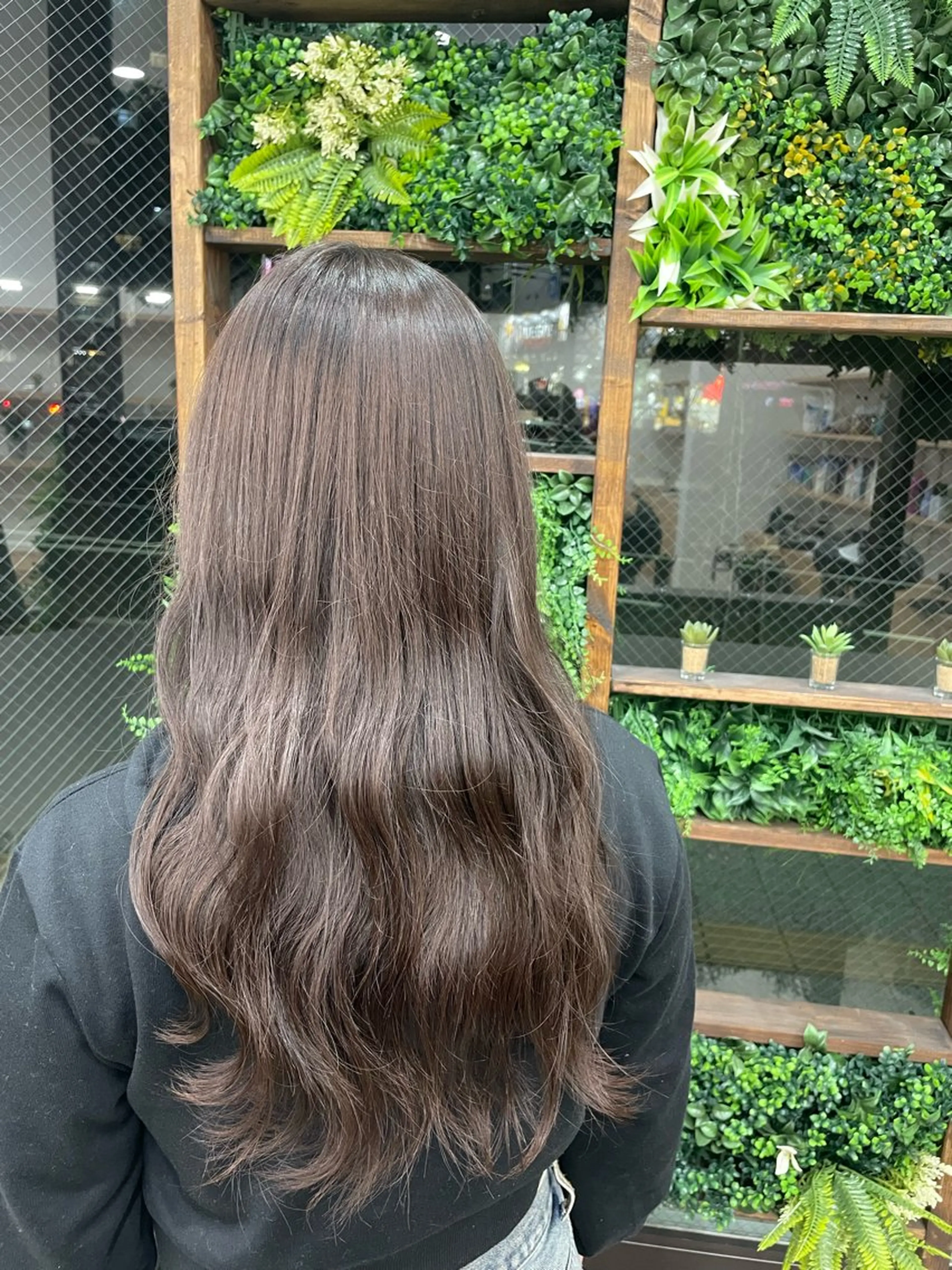 ロング カラー ブラウンカラー クラウドヘアー北仙台店所属・佐藤 なつののヘアスタイル