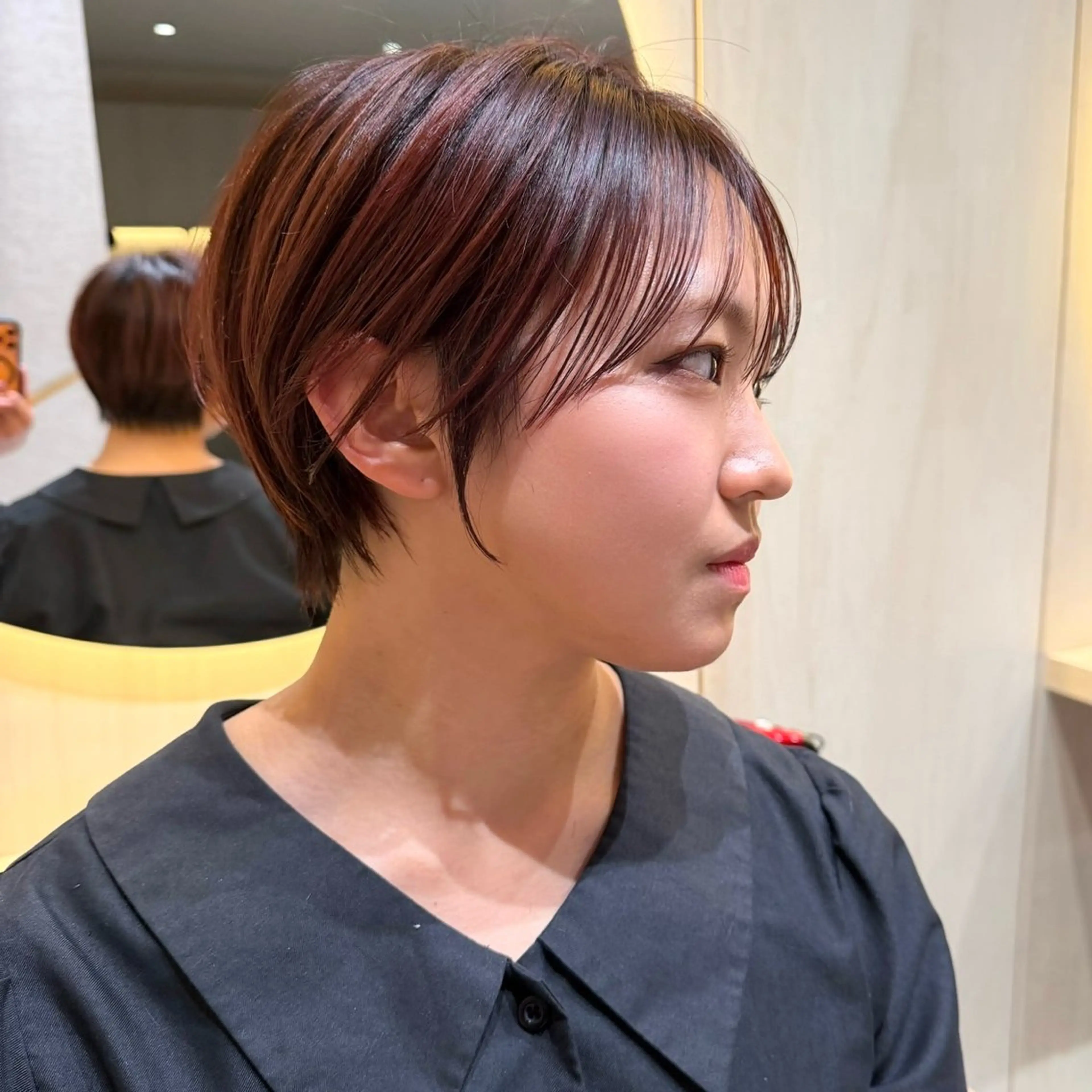 ショート カラー 似合わせカット カット ヘアカラー トリートメント レイヤー/髪質改善 Lond ambreのヘアスタイル