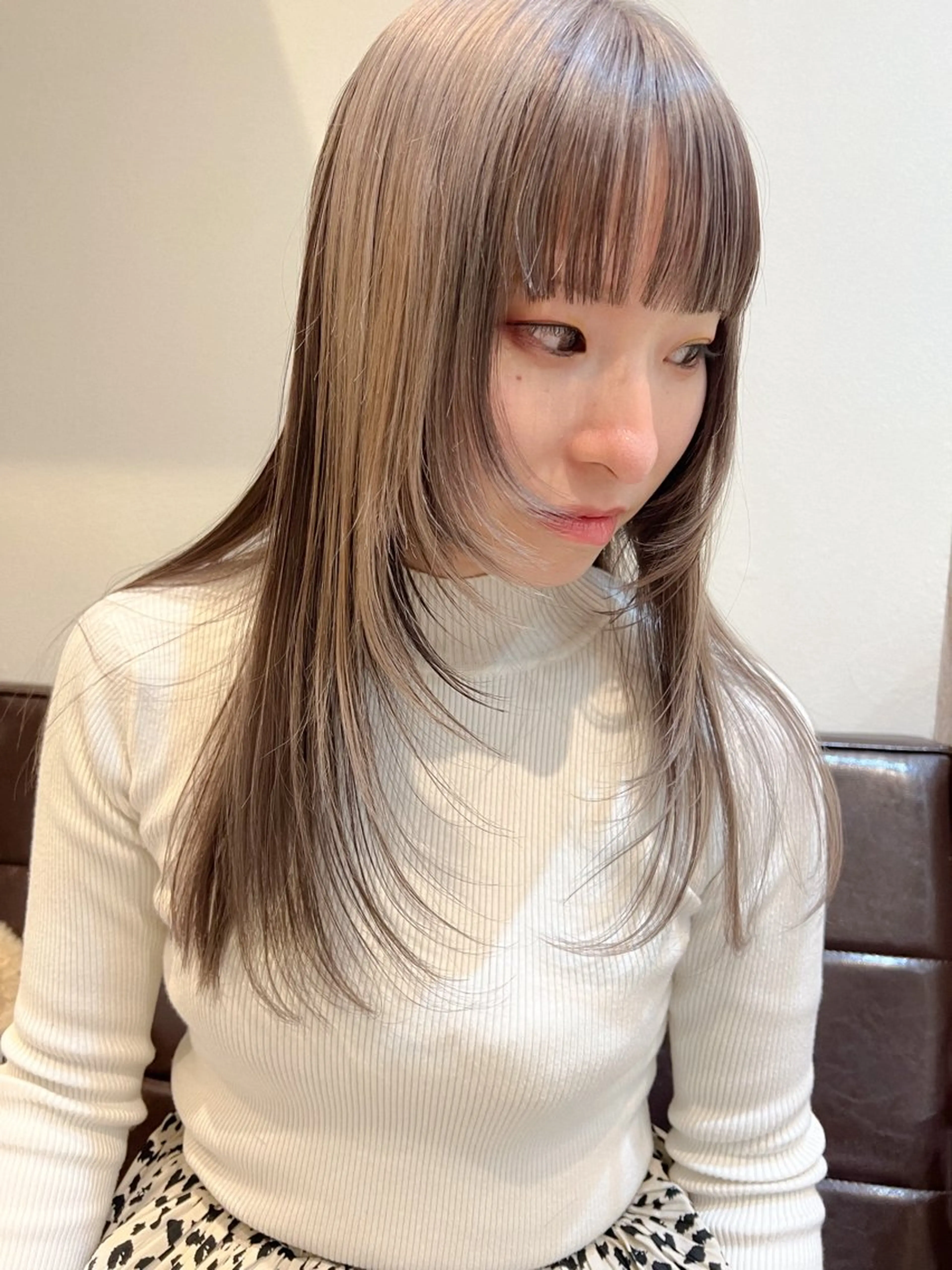 セミロング カラー レイヤーカット ヘアカラー カラーパティシエ facce🌼ikoのヘアスタイル