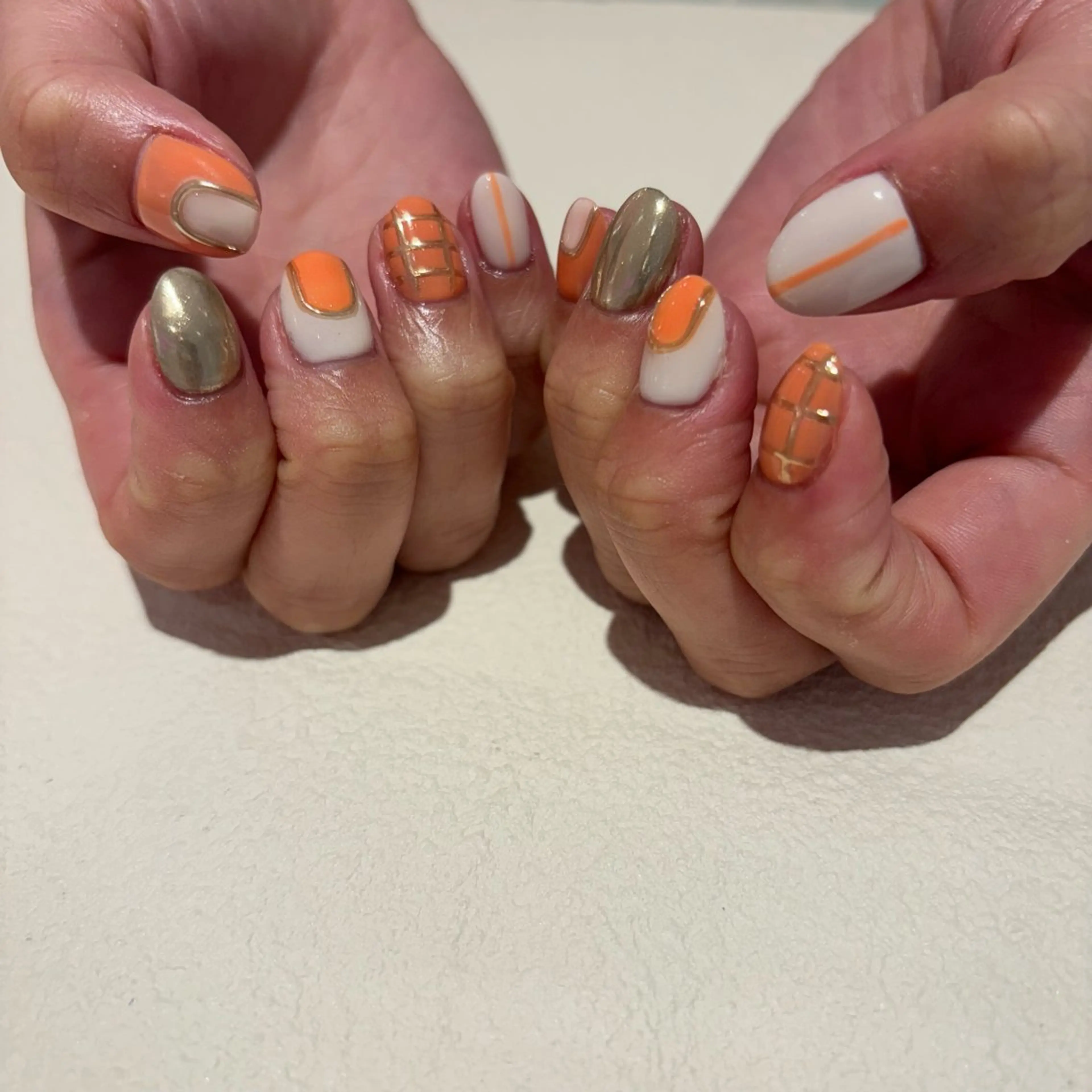 ネイル SHELLNAIL 🌞fujii🌞のネイルデザイン
