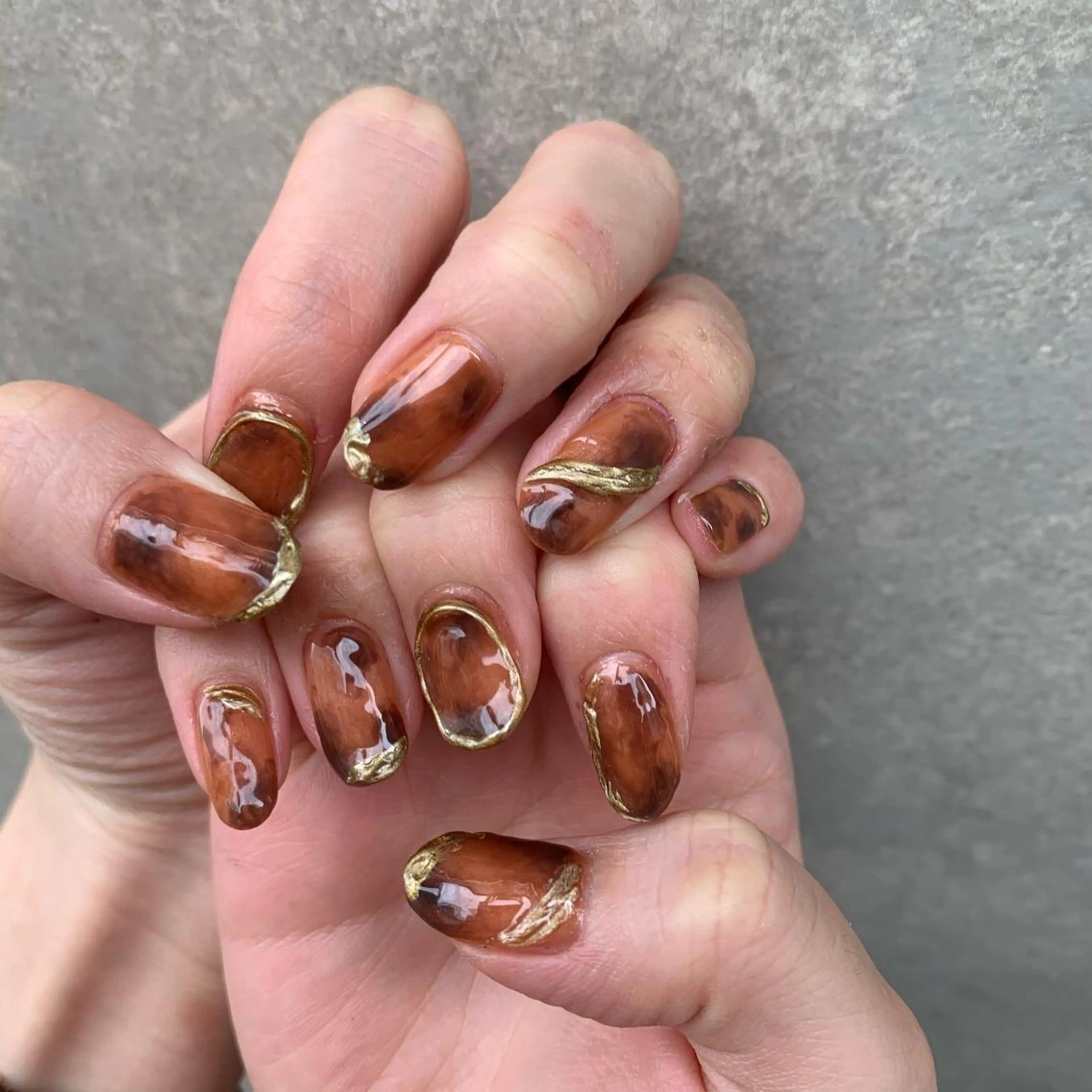 ネイル べっ甲ネイル ハンドネイル 【韓国ヘア・ネイル】 HINATA🍒のネイルデザイン