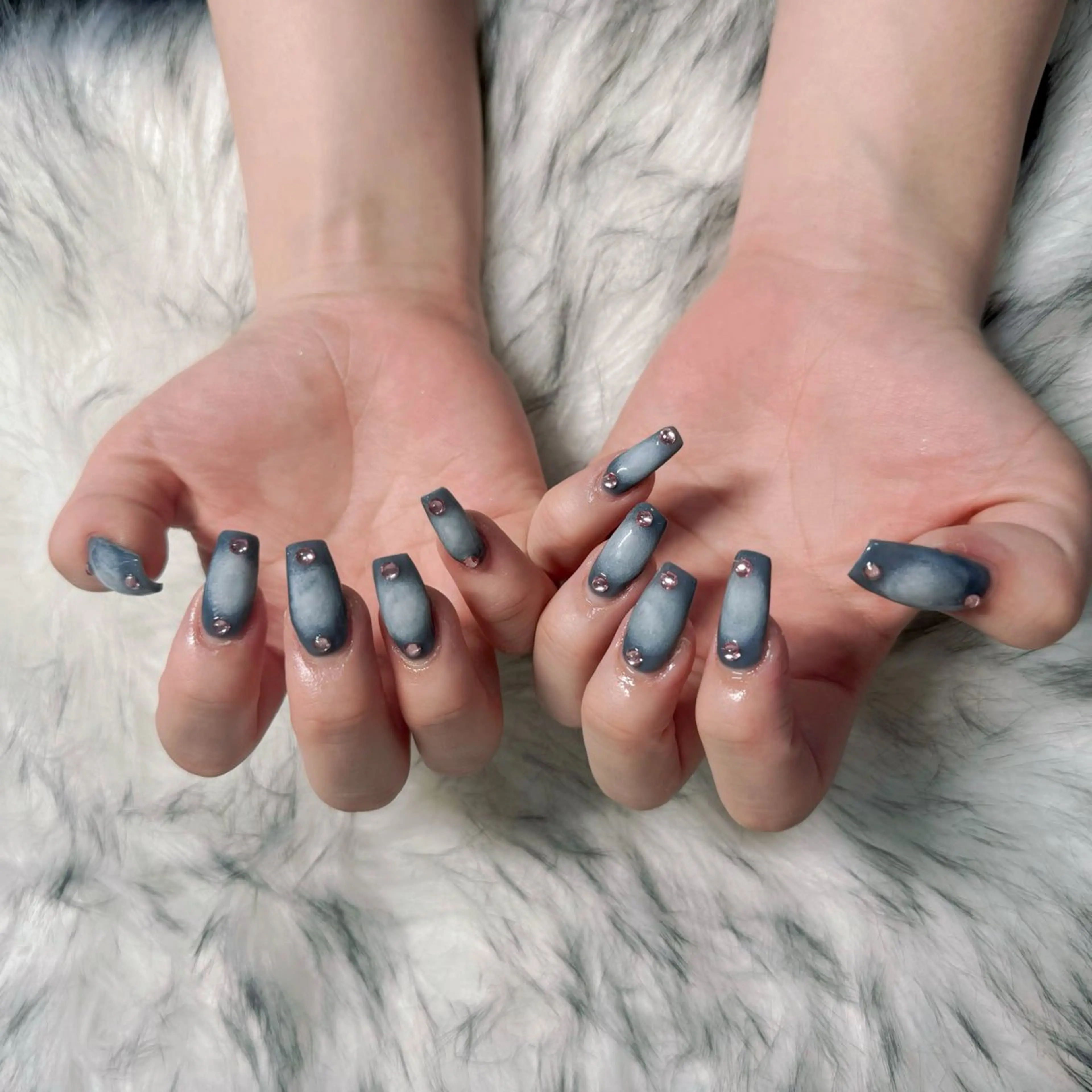 ロング ハンドネイル mao .のネイルデザイン