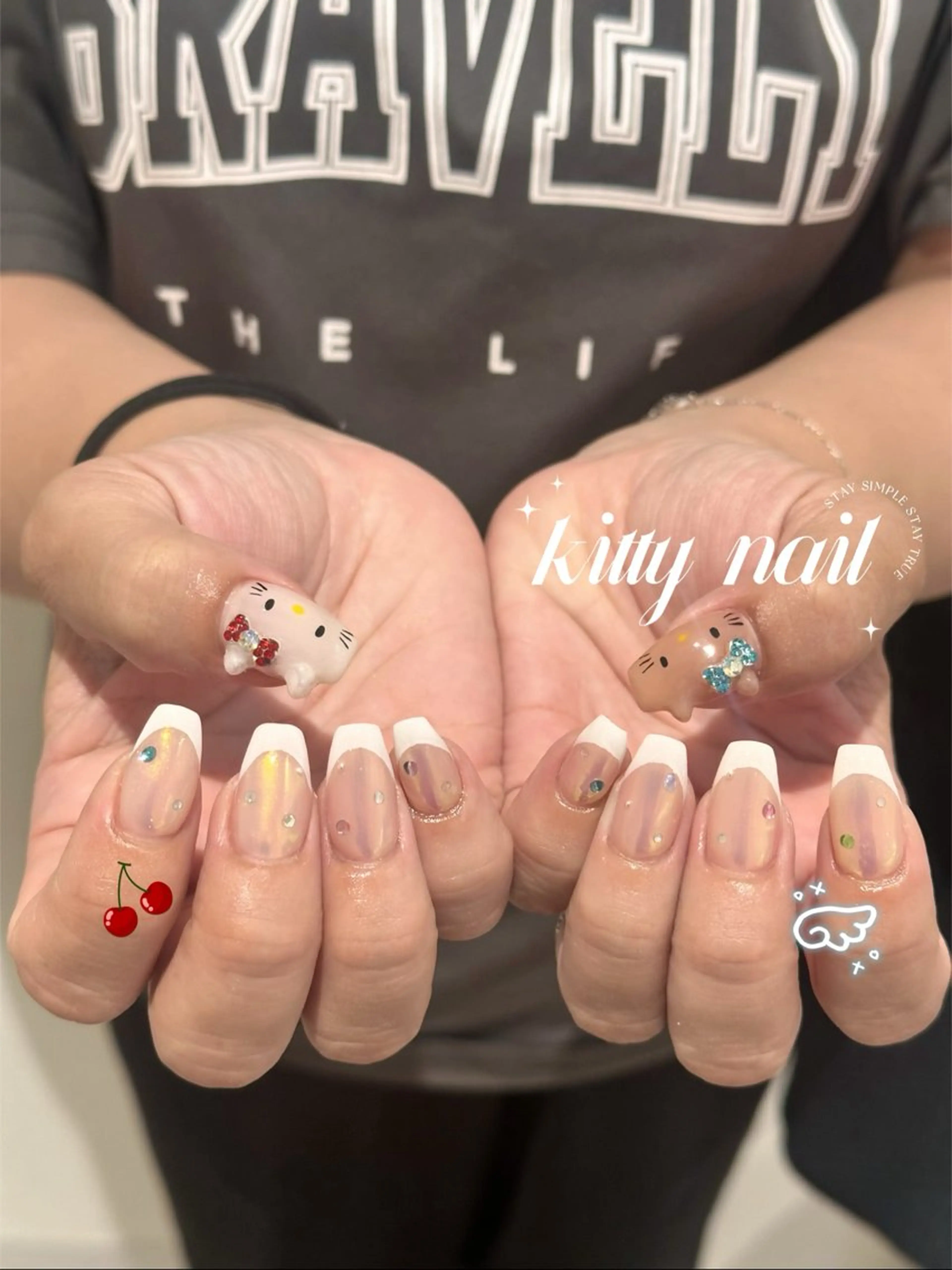 ネイル ハンドネイル 韓国𝐧𝐚𝐢𝐥 🇰🇷🤍コガヤマのネイルデザイン