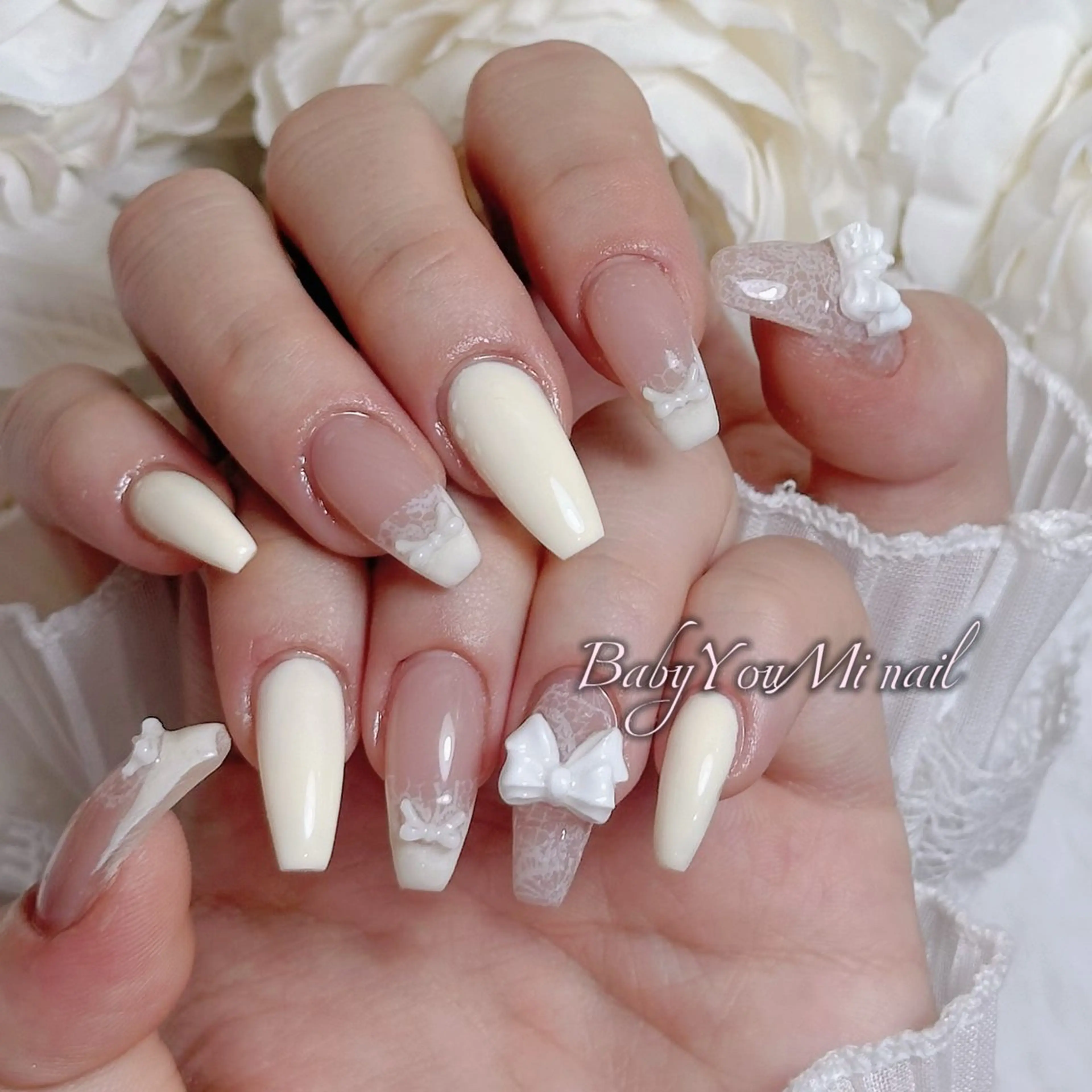 ネイル オーロラネイル チークネイル 成人式 フットネイル フレンチネイル ハンドネイル BabyYouMi nailのネイルデザイン