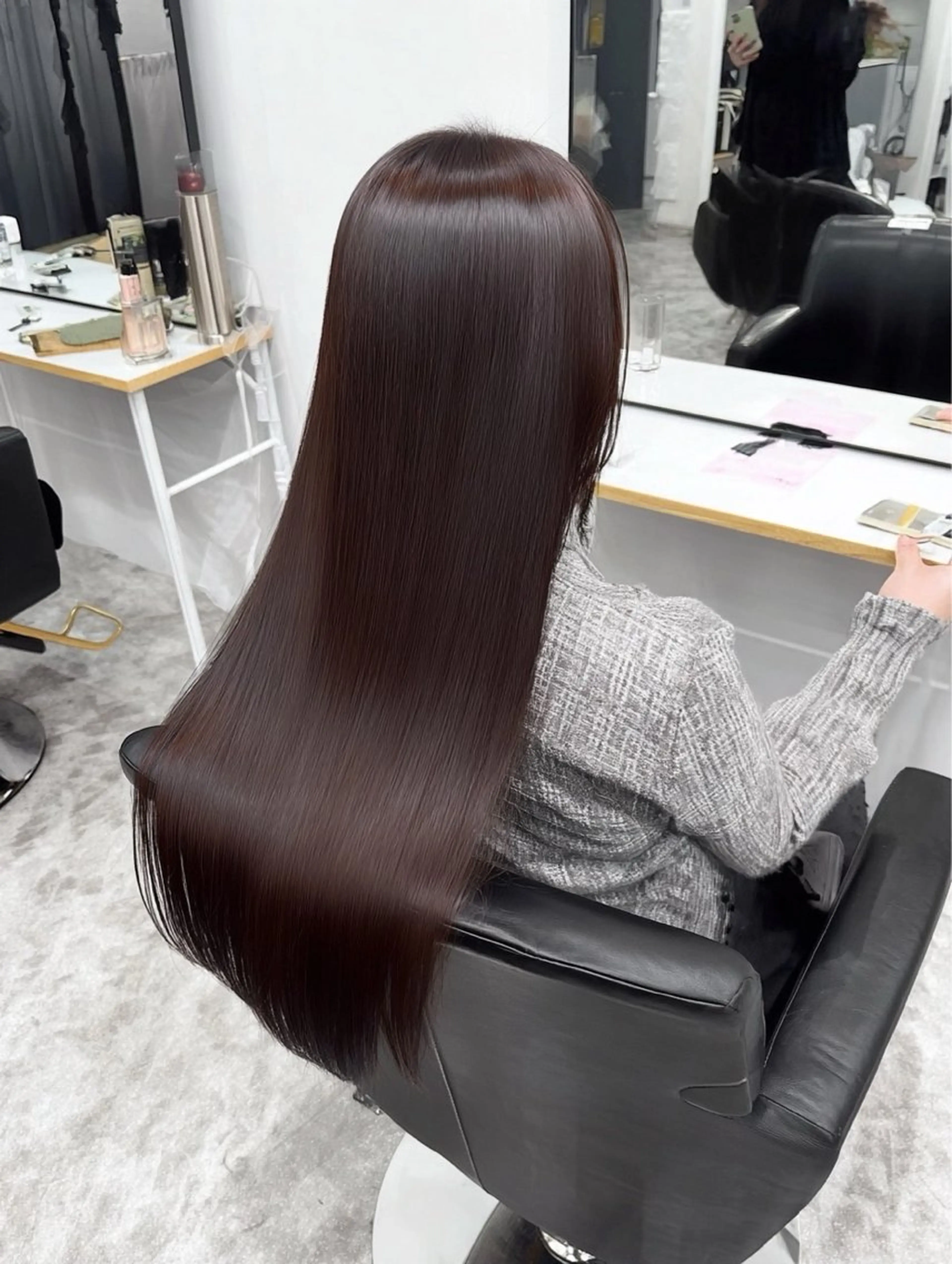 ロング レイヤーカット ロング ウルフカット 酸性ストレート カット 縮毛矯正 村松滉太/ レイヤーカットのヘアスタイル
