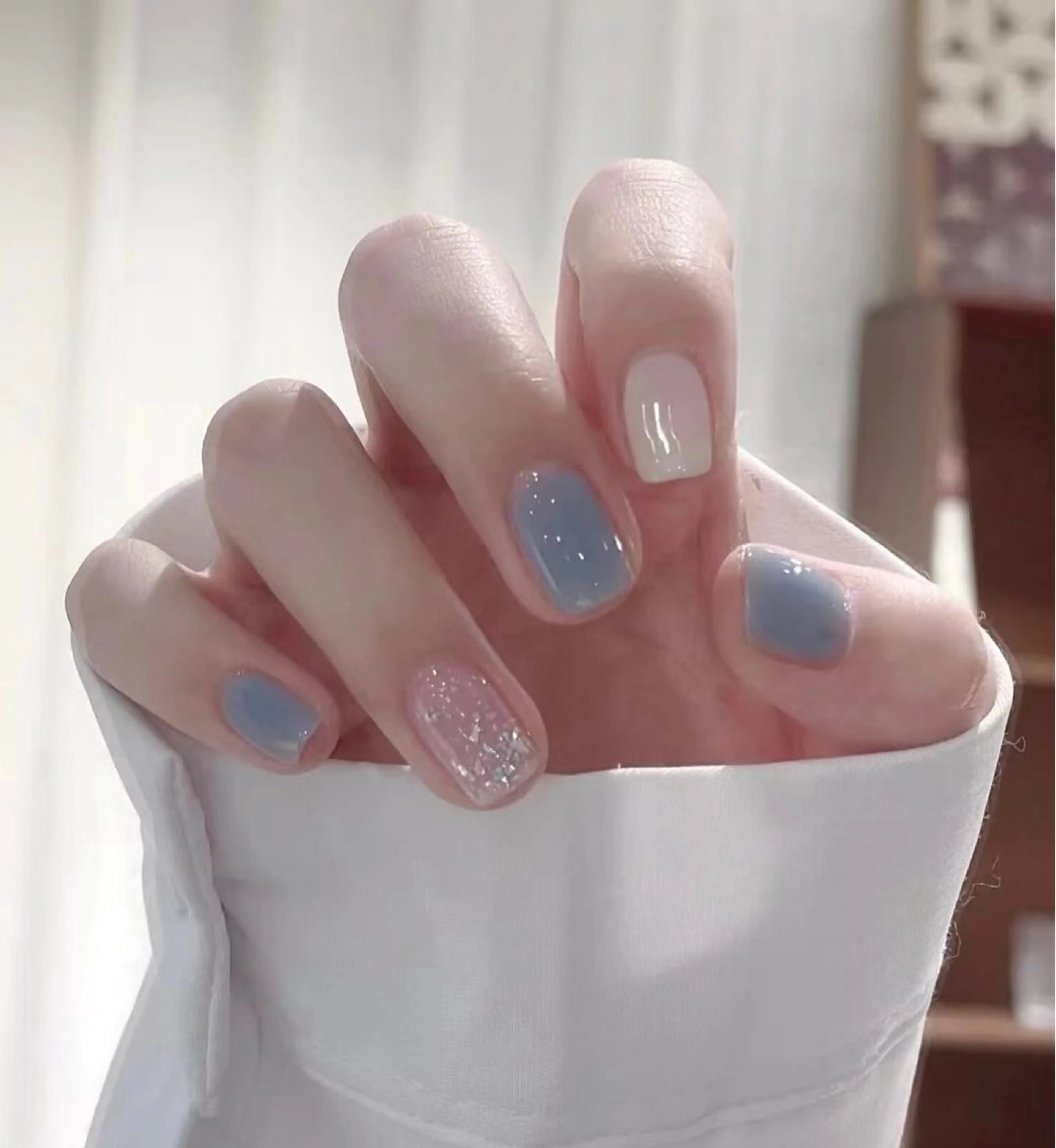 ネイル シンプルネイル seventeen  nail所属・S nailのネイルデザイン