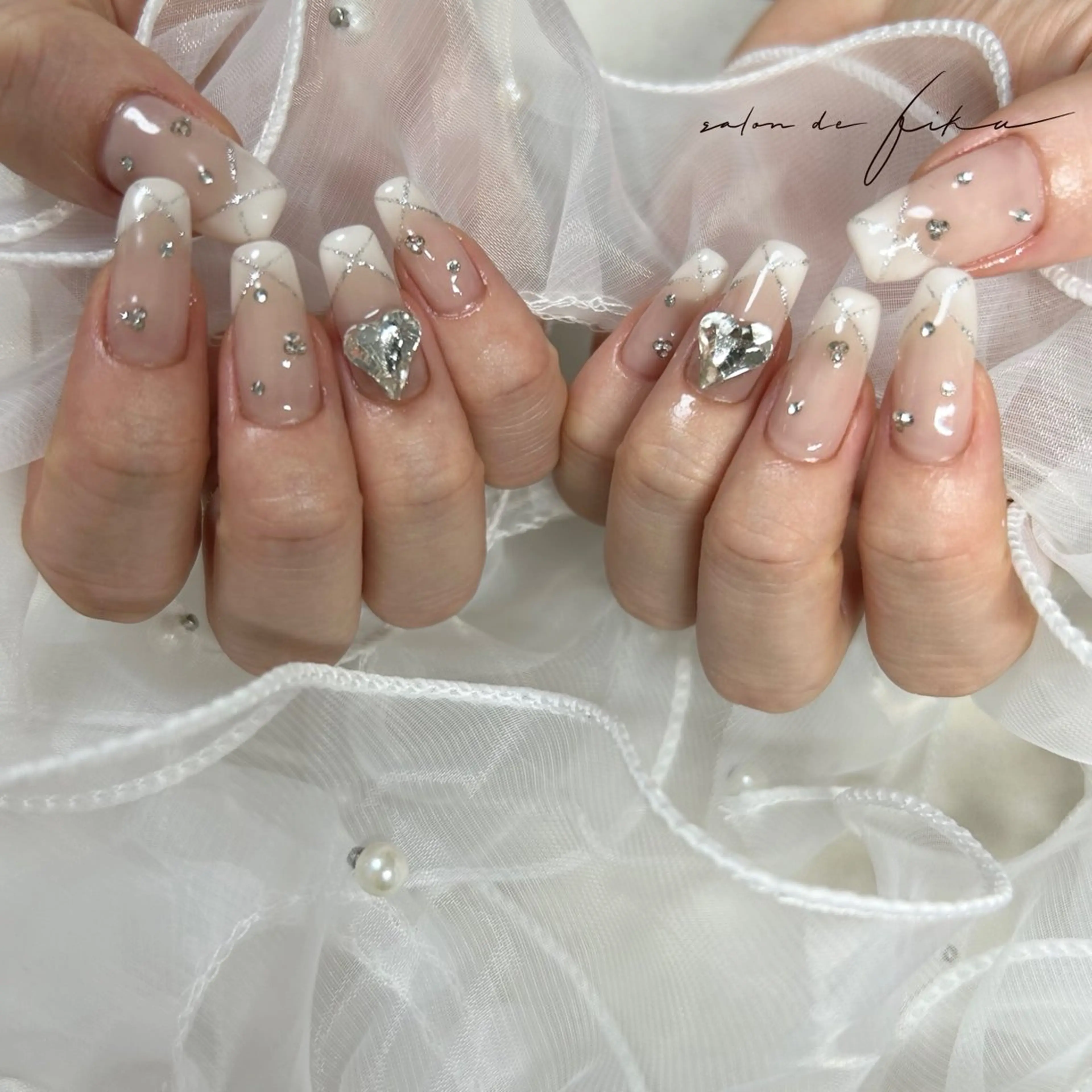 ネイル Rio 𓍼のネイルデザイン