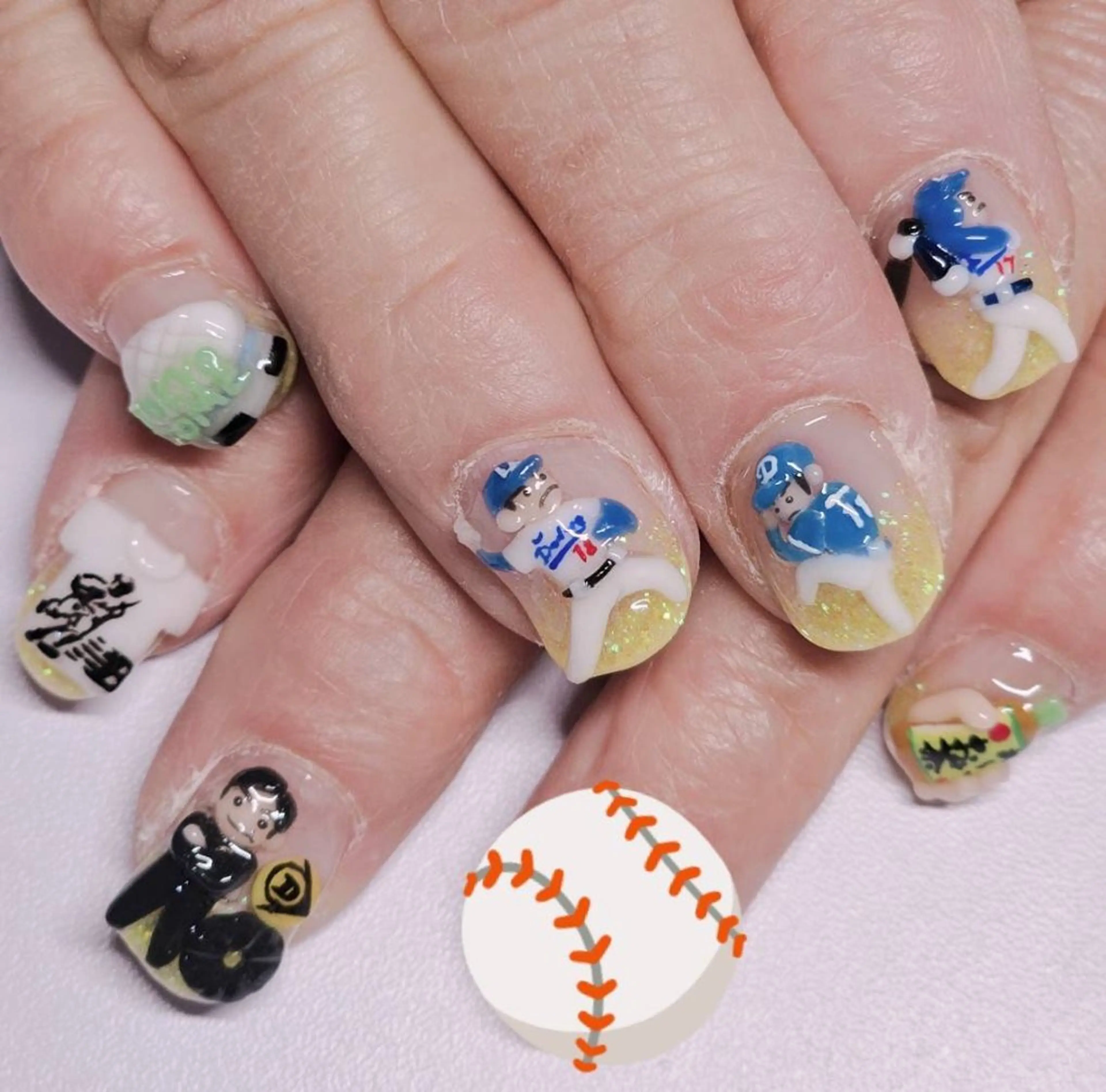 ネイル アートネイル グラデーション ラメ(グリッター) 黄色 ハンドネイル よしだ ひろきのネイルデザイン