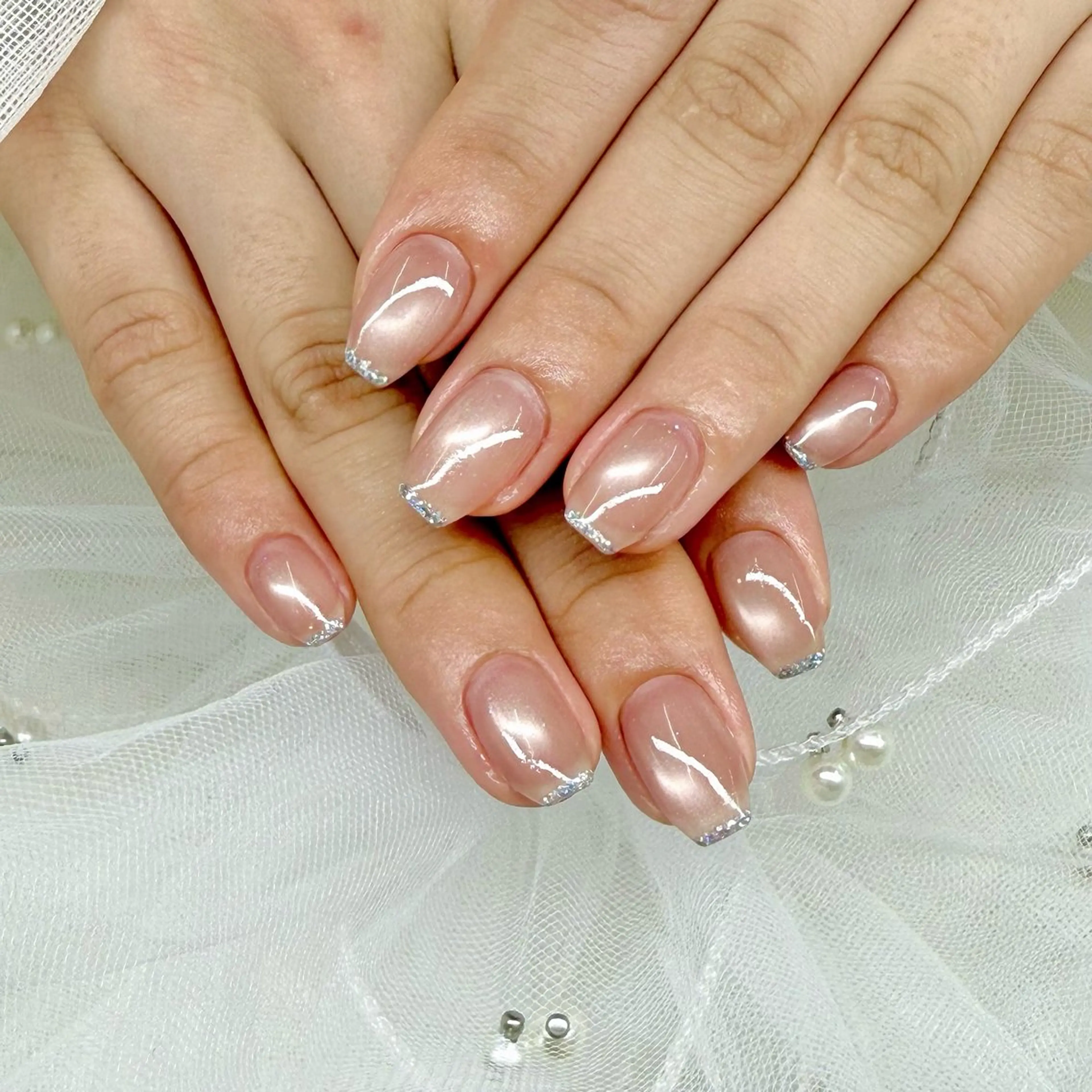 ネイル フレンチネイル キラキラネイル ラメ(グリッター) マグネットネイル オフィスネイル Amie NAILのネイルデザイン