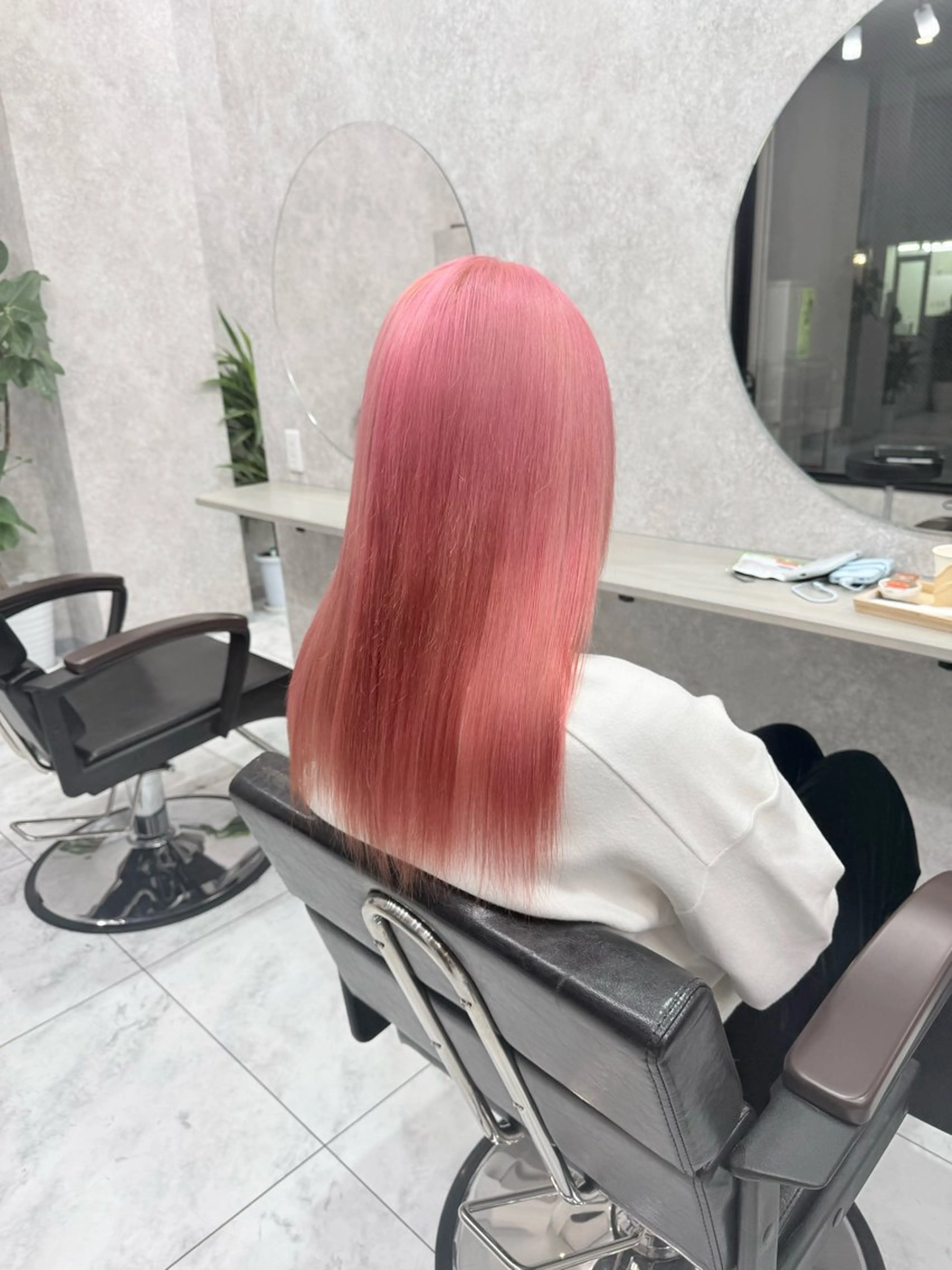 ミディアム カラー 🌺ハイトーン🌺 矢葺 なぎさ🌺🌺のヘアスタイル