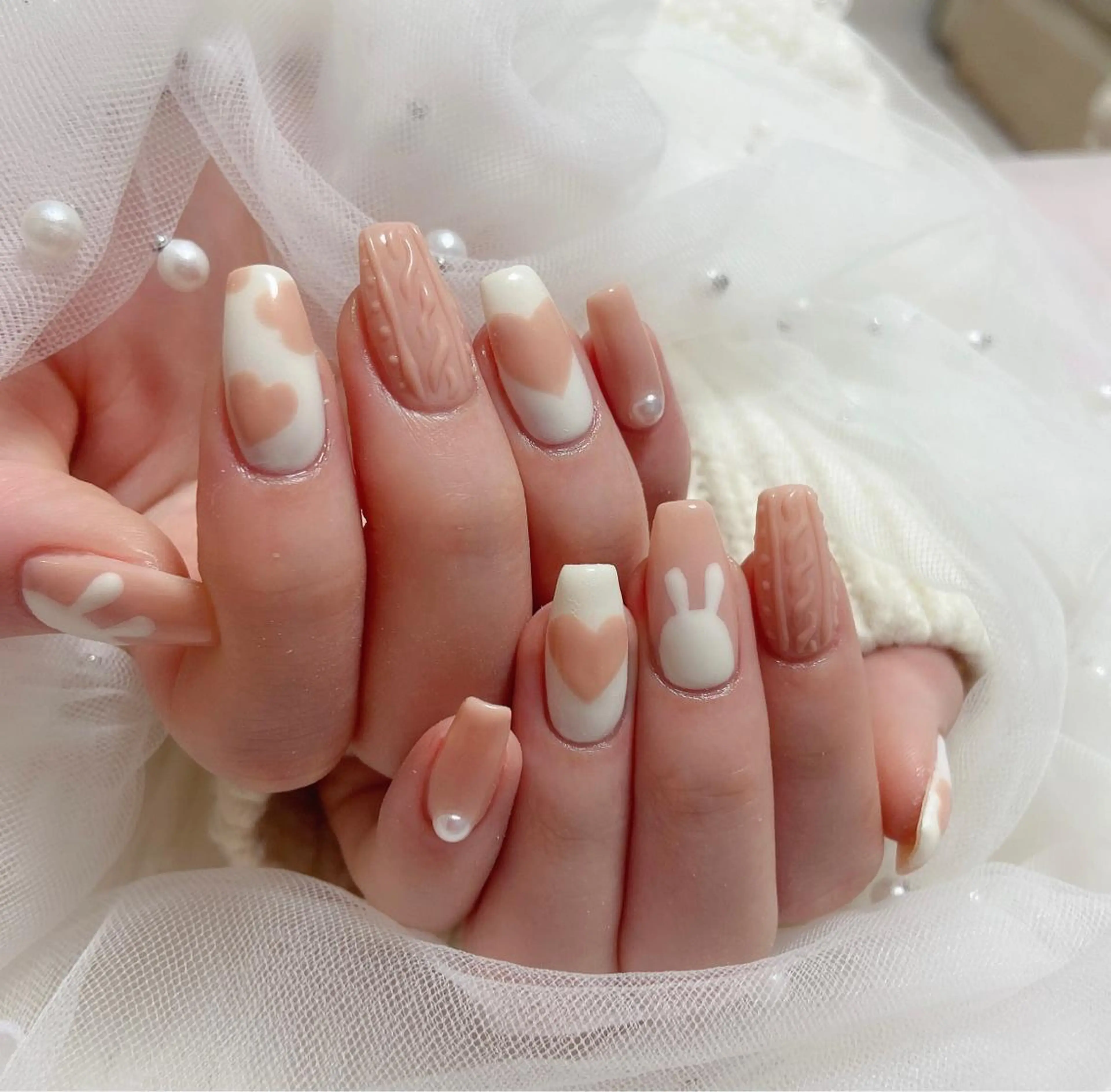 ネイル ハンドネイル ＆ME アンドミーのネイルデザイン