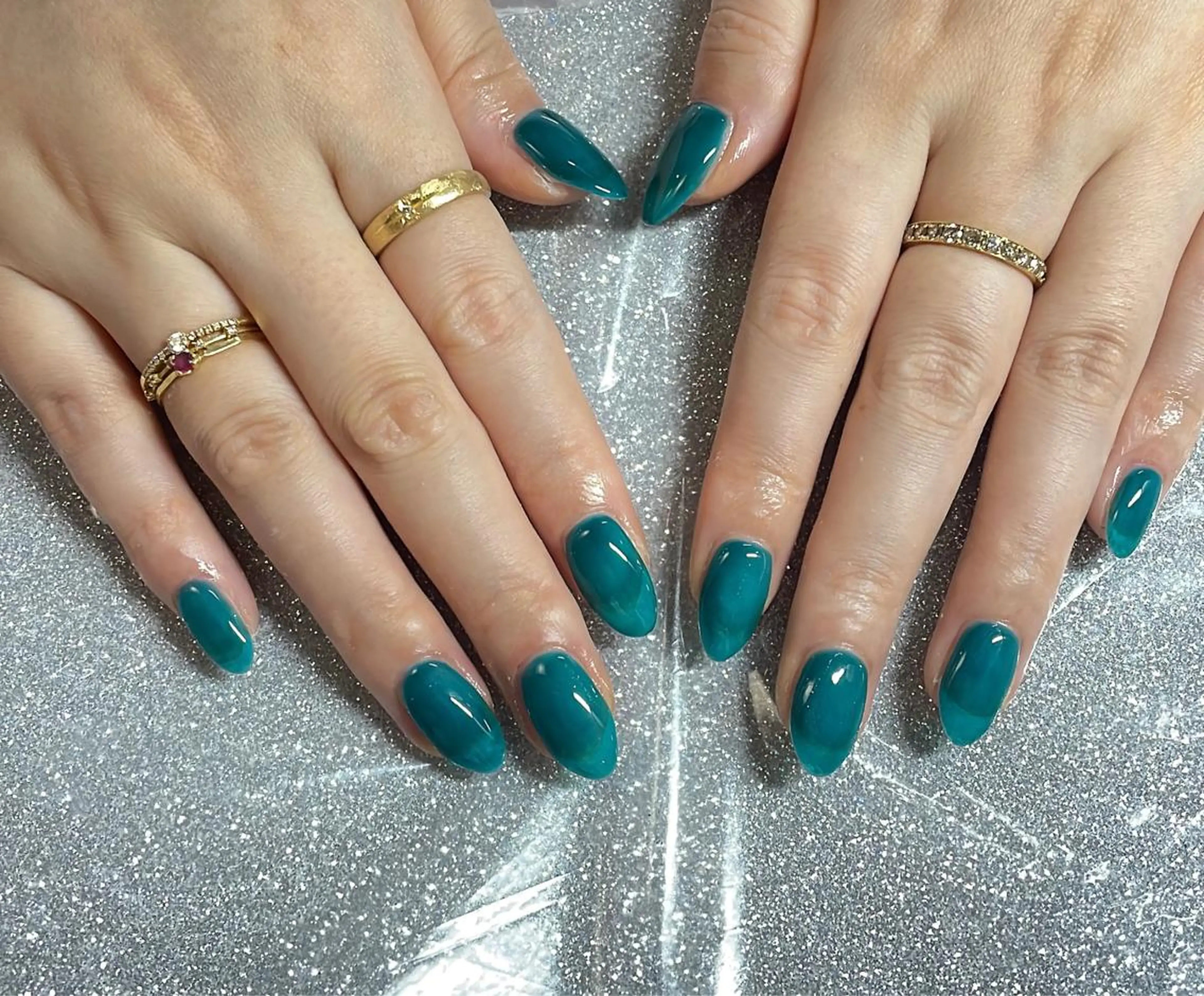 ネイル ハンドネイル VIERU 🌈🎀💖のネイルデザイン